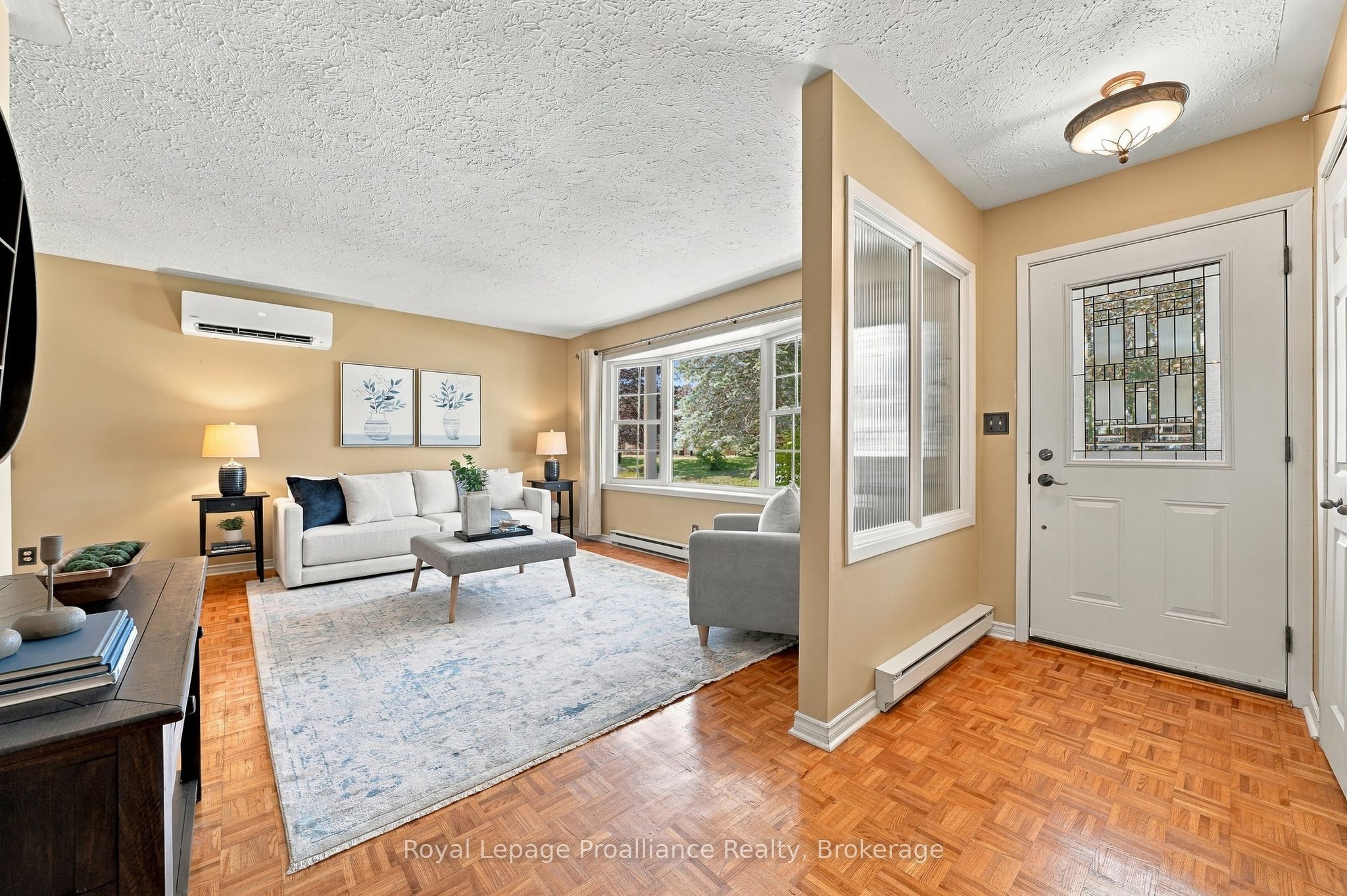 36 Parkview Heights Property Photo 7