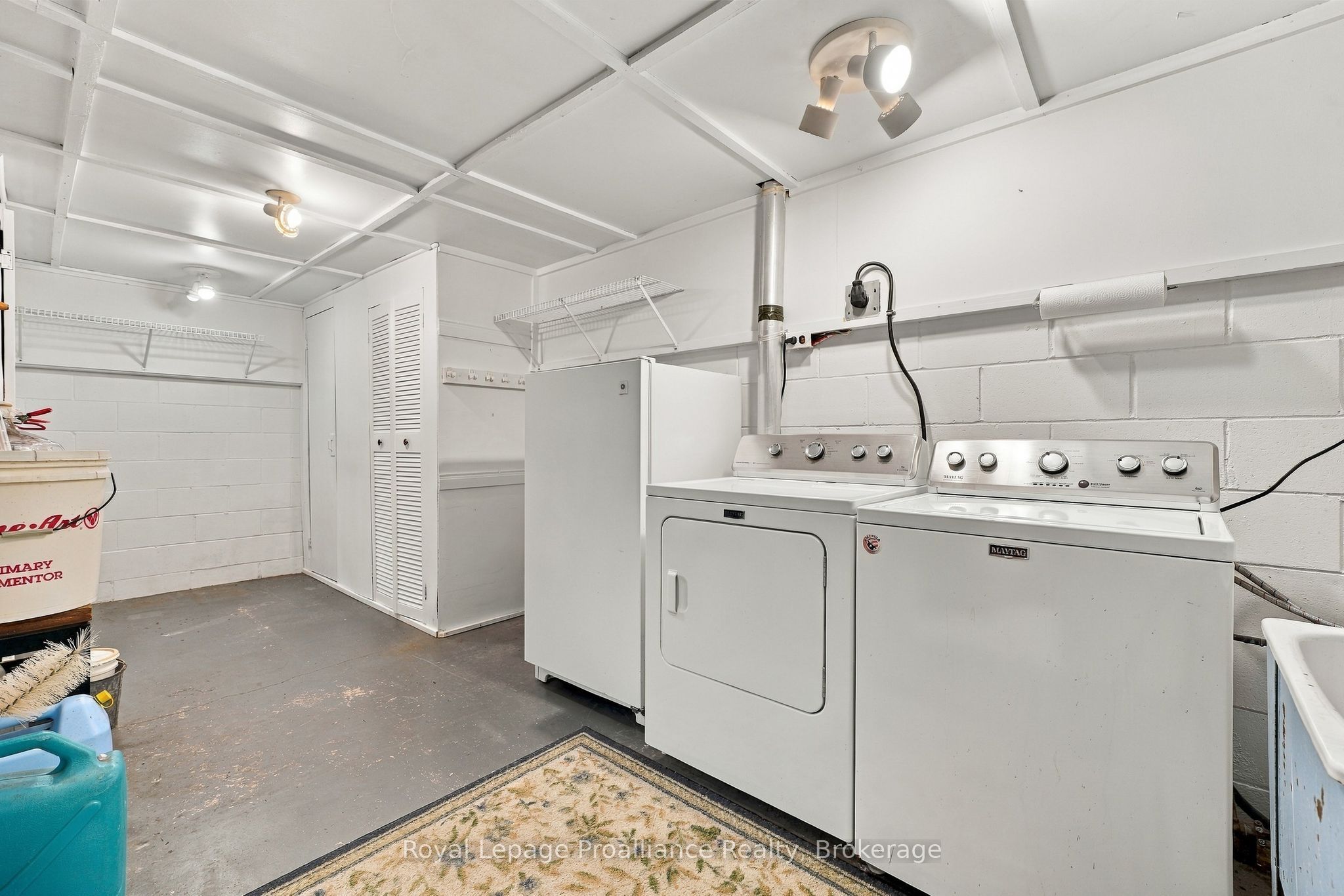 36 Parkview Heights Property Photo 40
