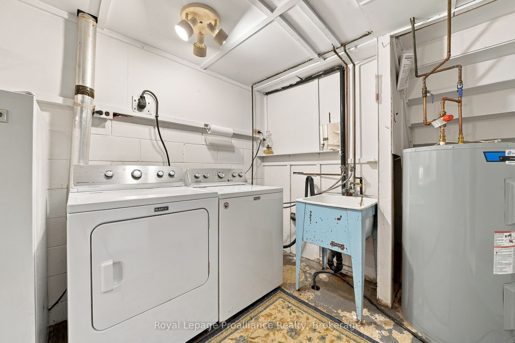 36 Parkview Heights Property Photo 41