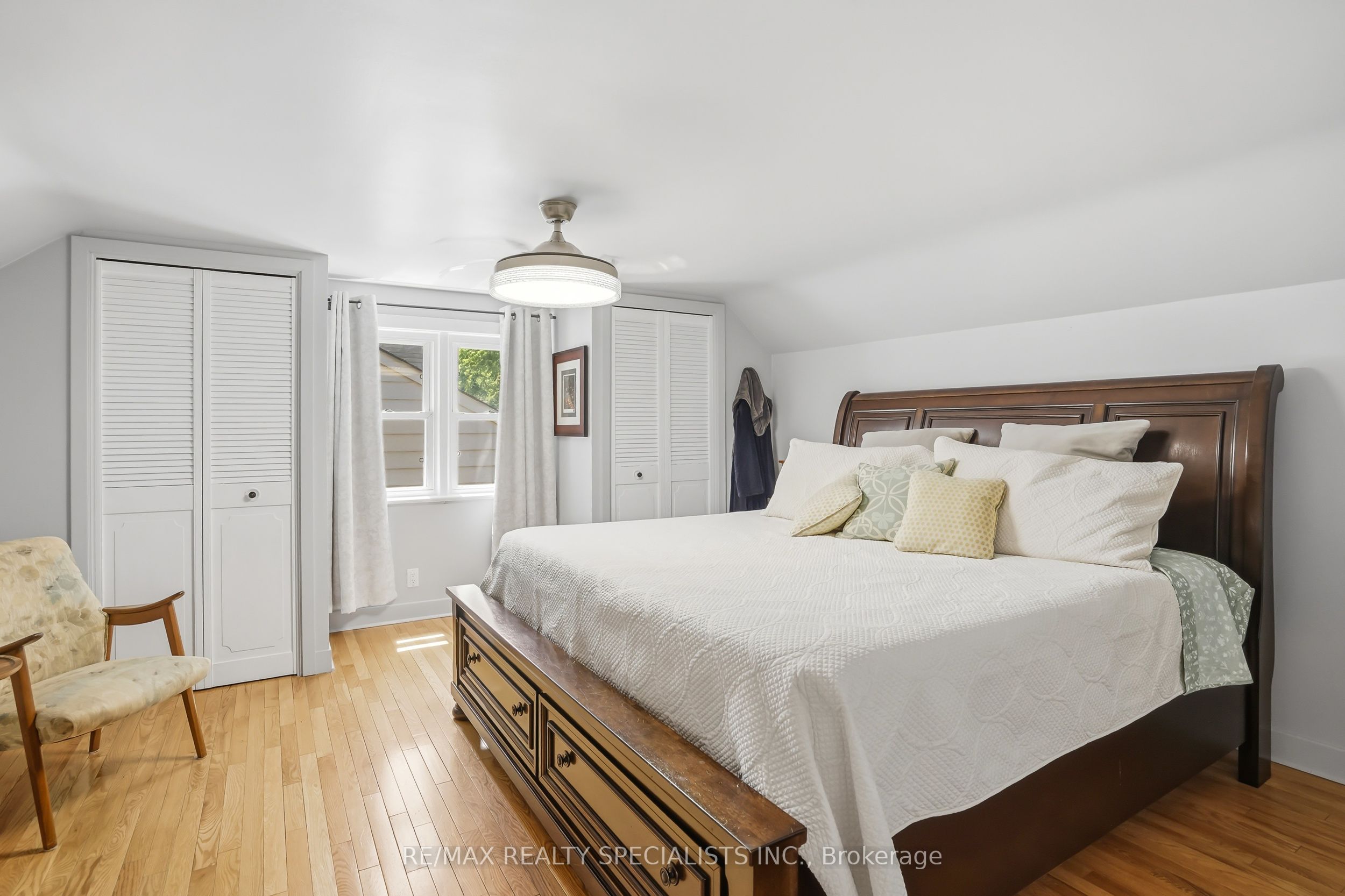 11 Kingsway Boulevard Property Photo 39