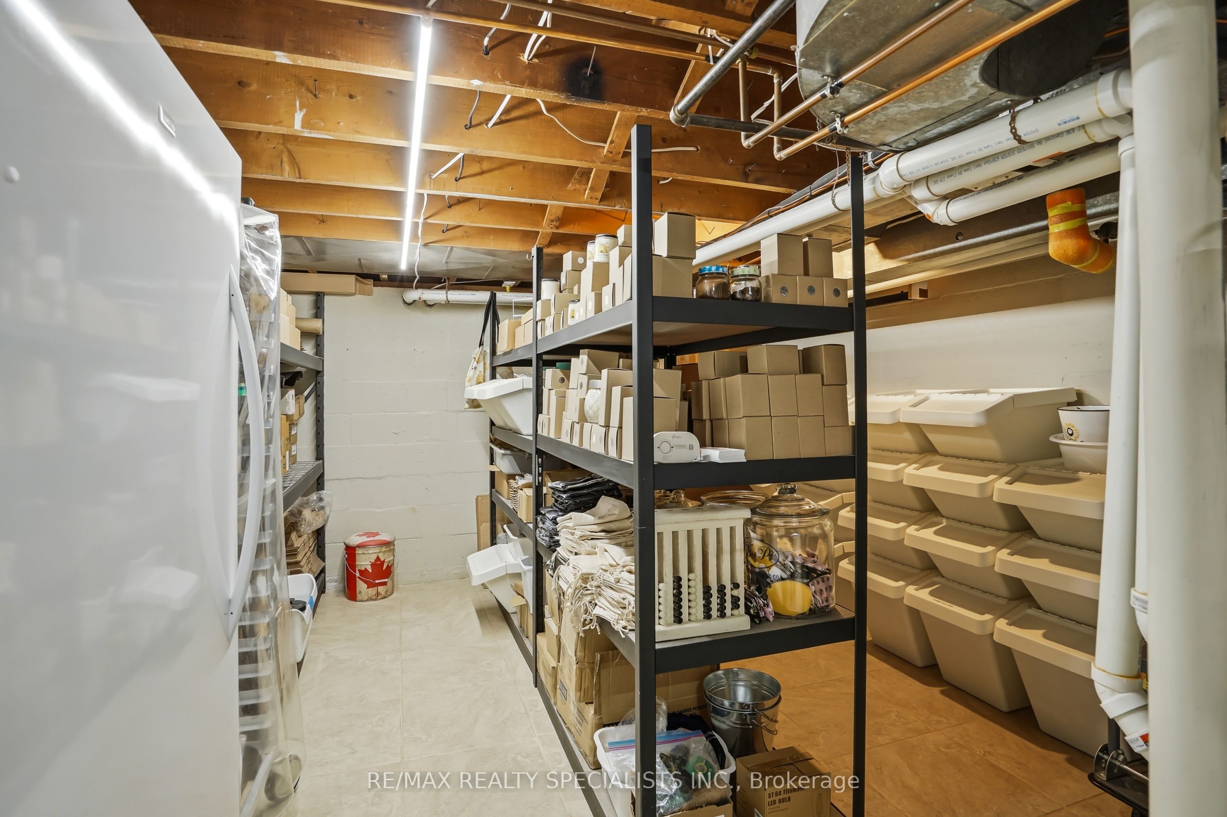 11 Kingsway Boulevard Property Photo 48