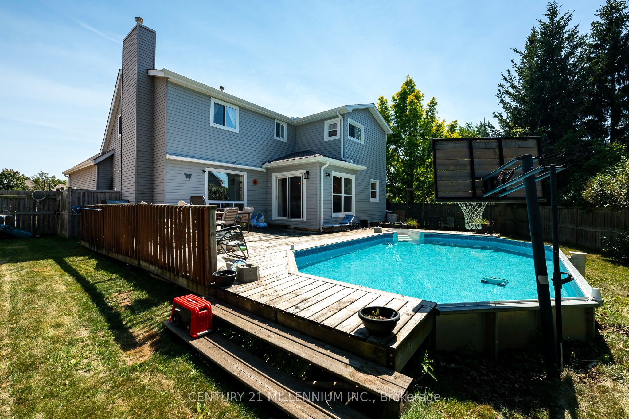 364 Stoneheight Place Property Photo 6