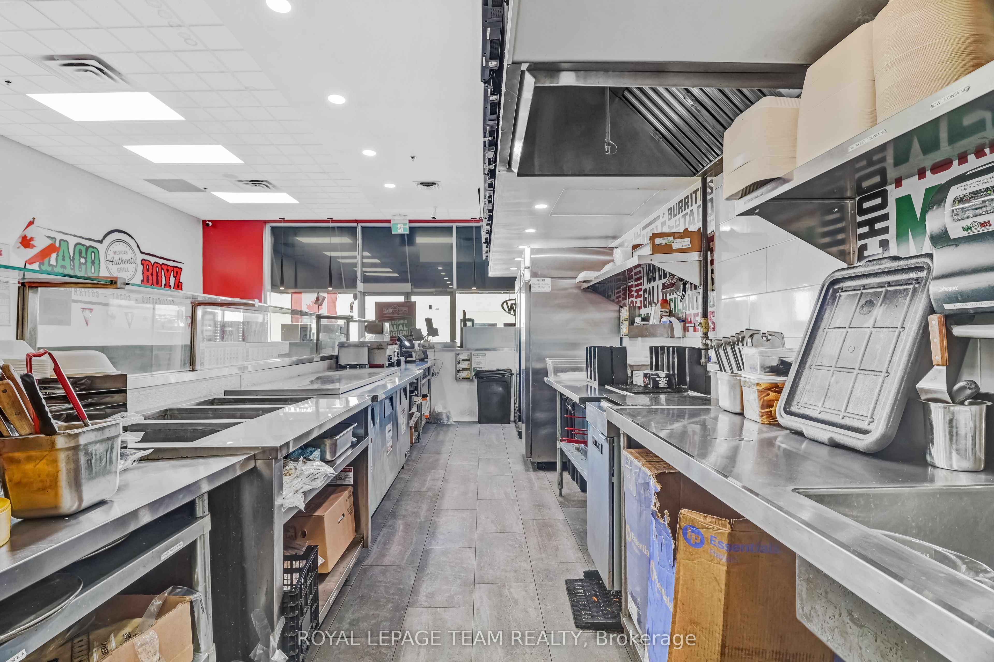 129 Riocan Avenue C Property Photo 11