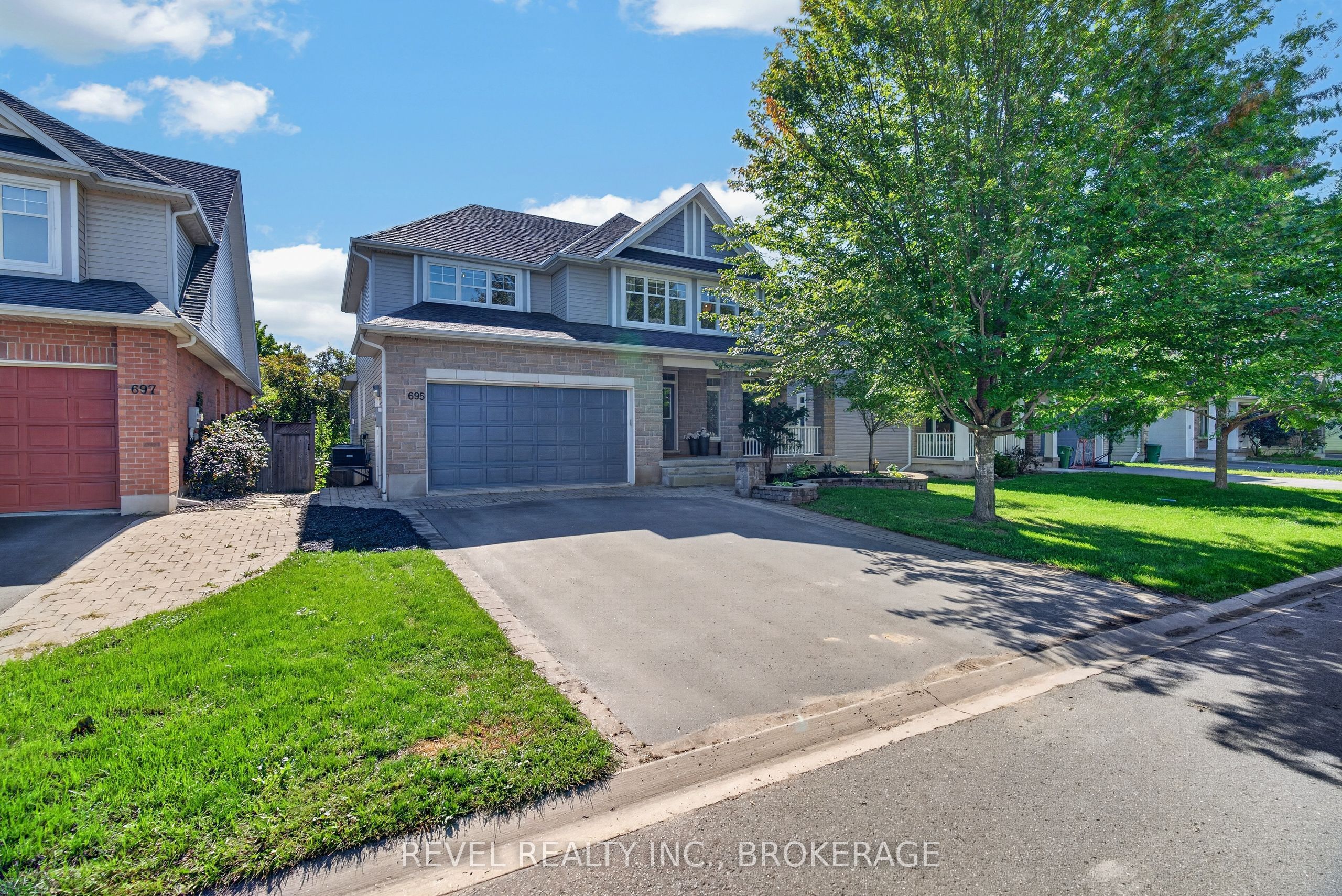 695 Fieldstone Drive