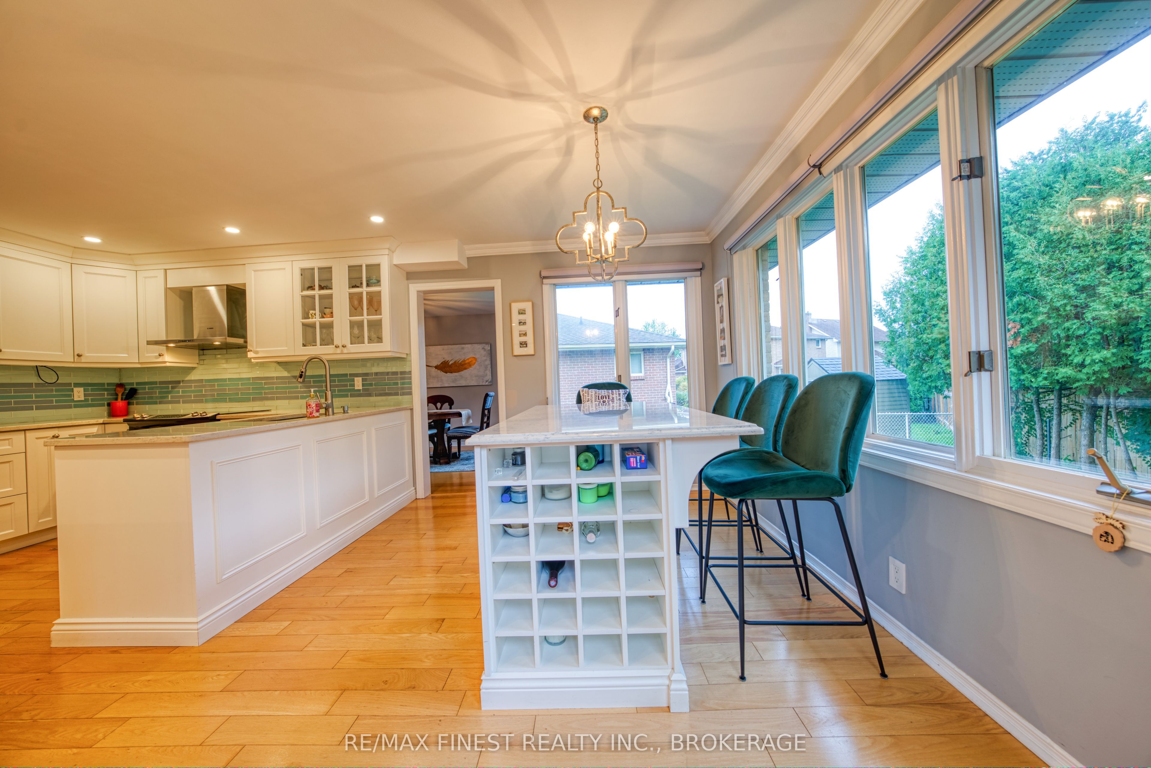 719 Woodside Drive Property Photo 14