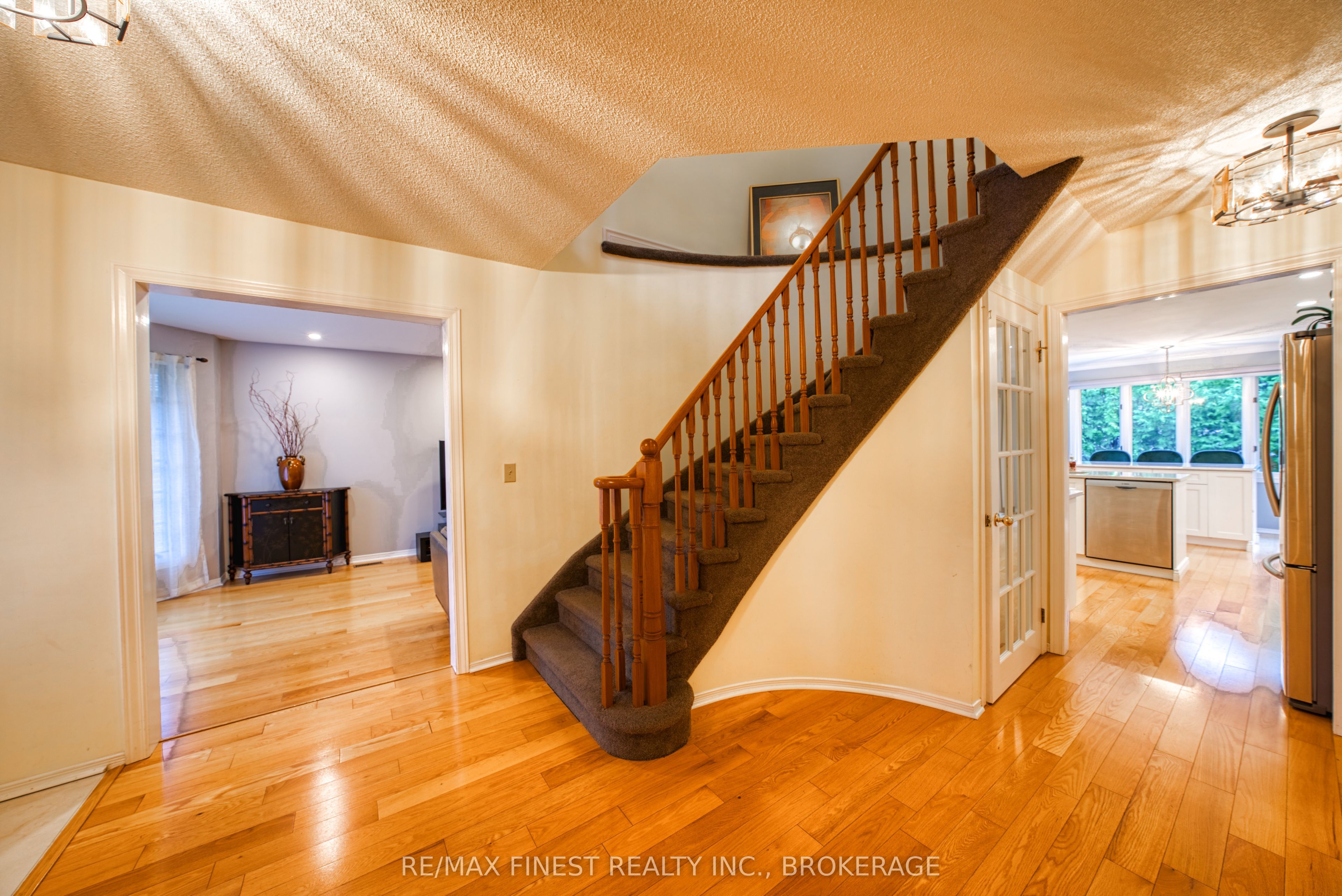 719 Woodside Drive Property Photo 24