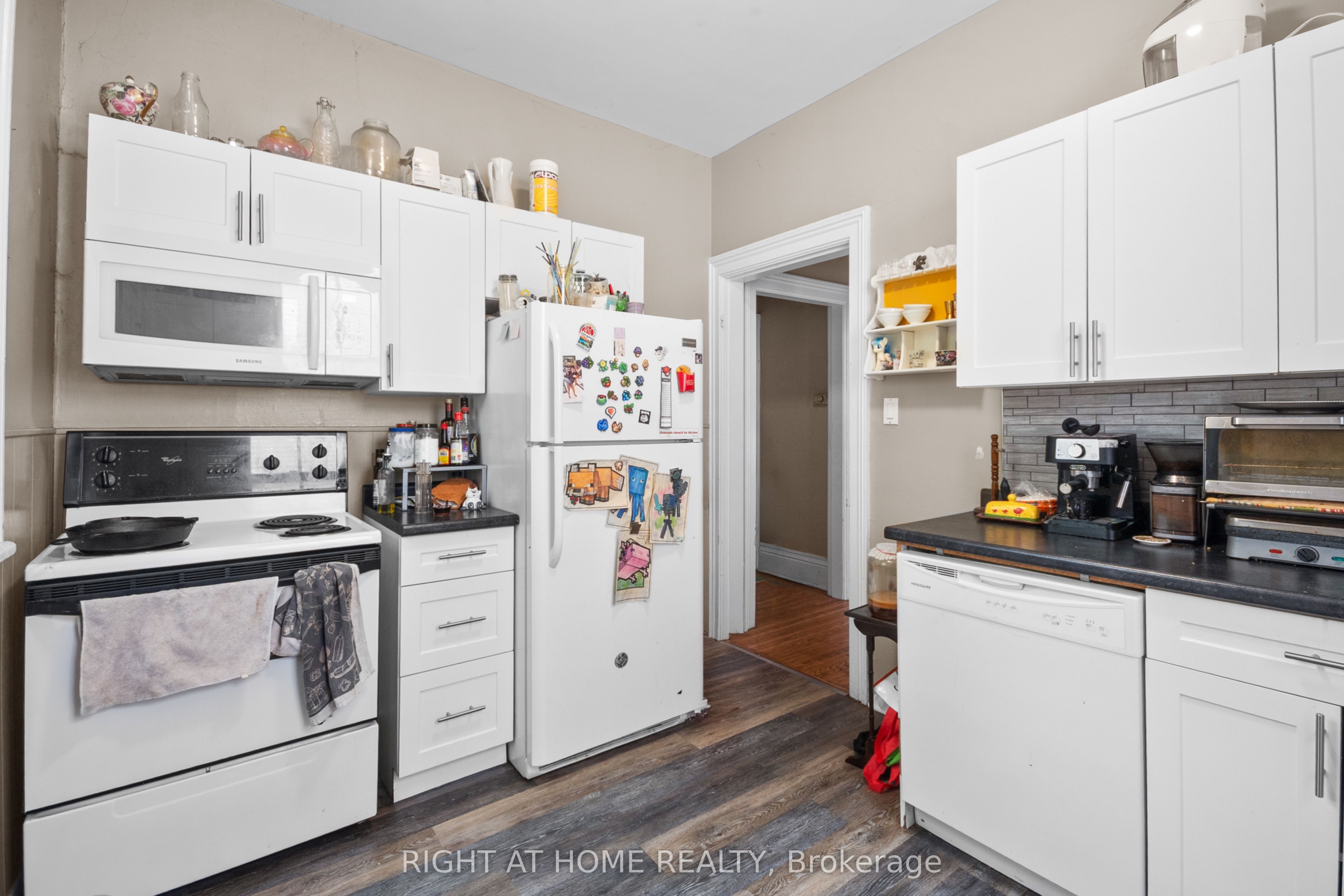 202 Sydenham Street Property Photo 19