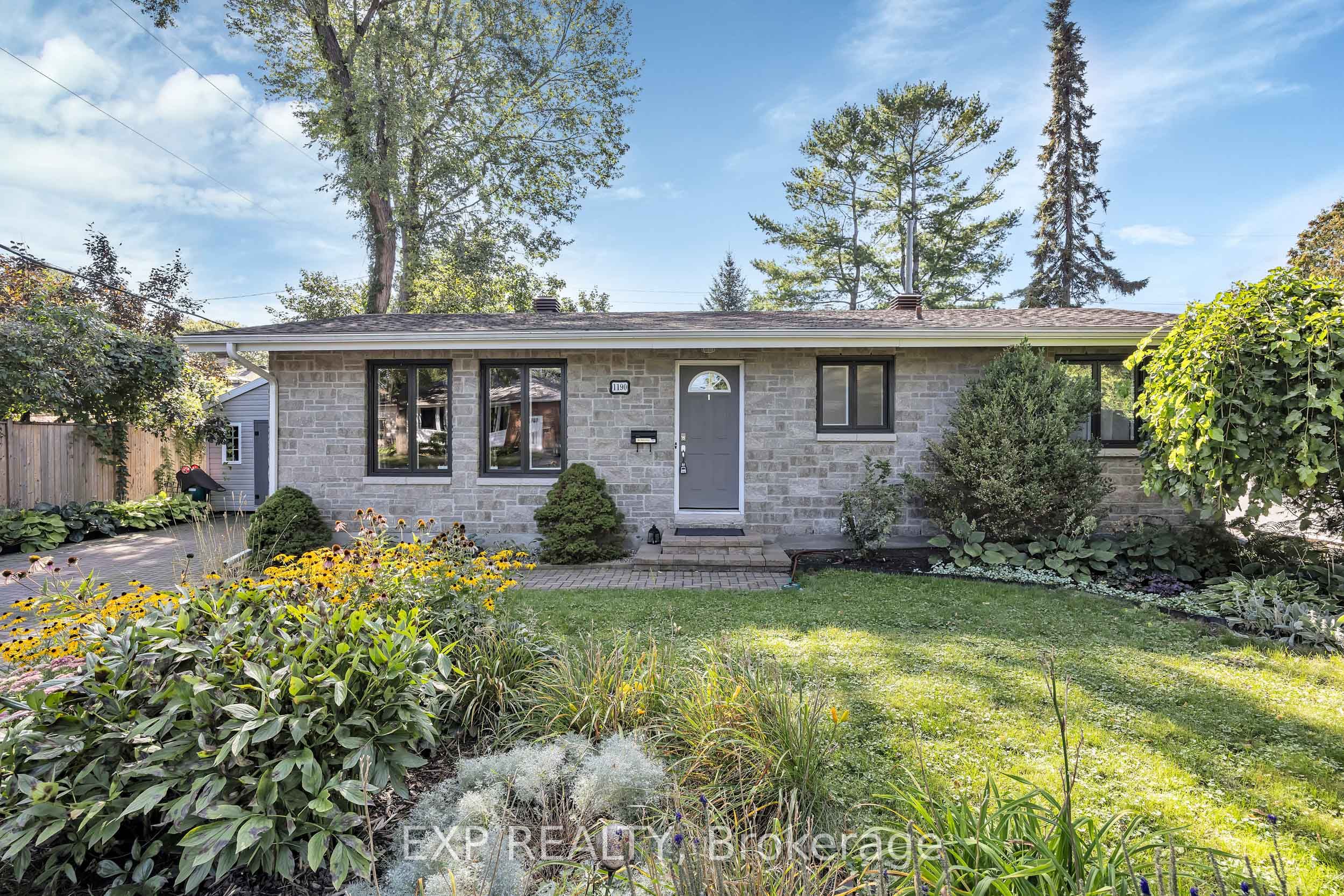 1190 Parkway Drive Property Photo 1