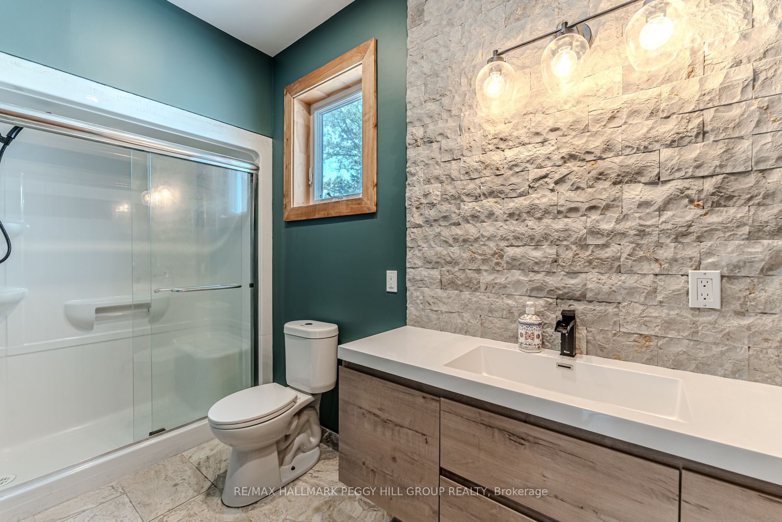 24b Buck Hill Road Property Photo 12