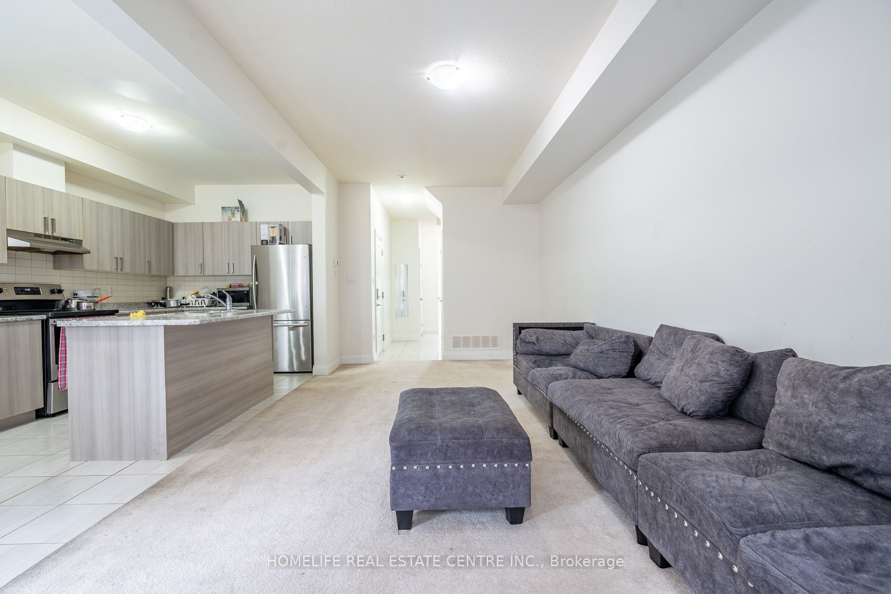 6691 Cropp Street Property Photo 8