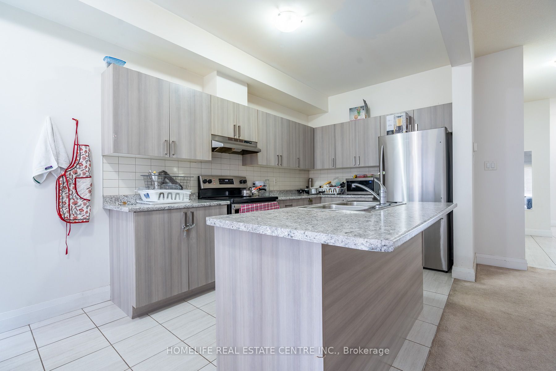 6691 Cropp Street Property Photo 11