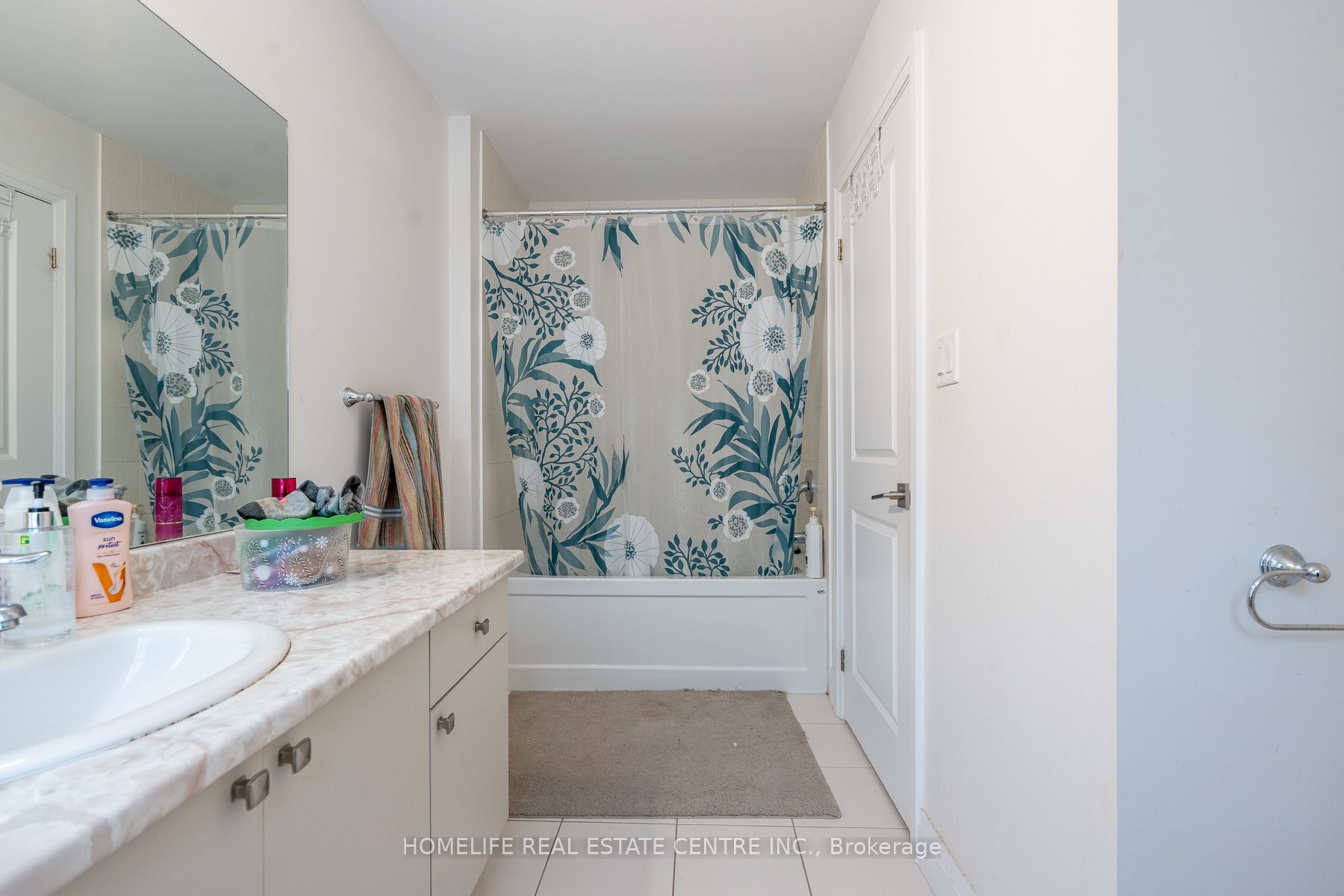6691 Cropp Street Property Photo 23