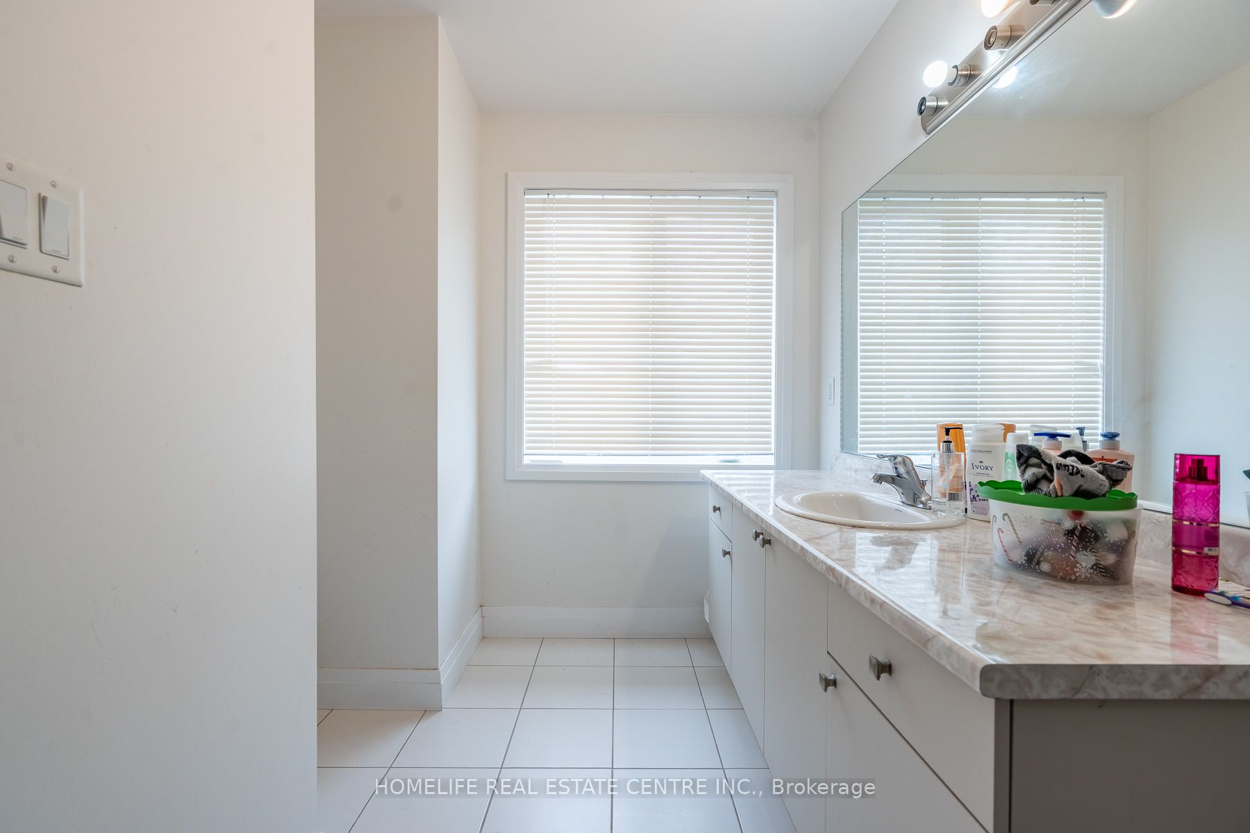 6691 Cropp Street Property Photo 24