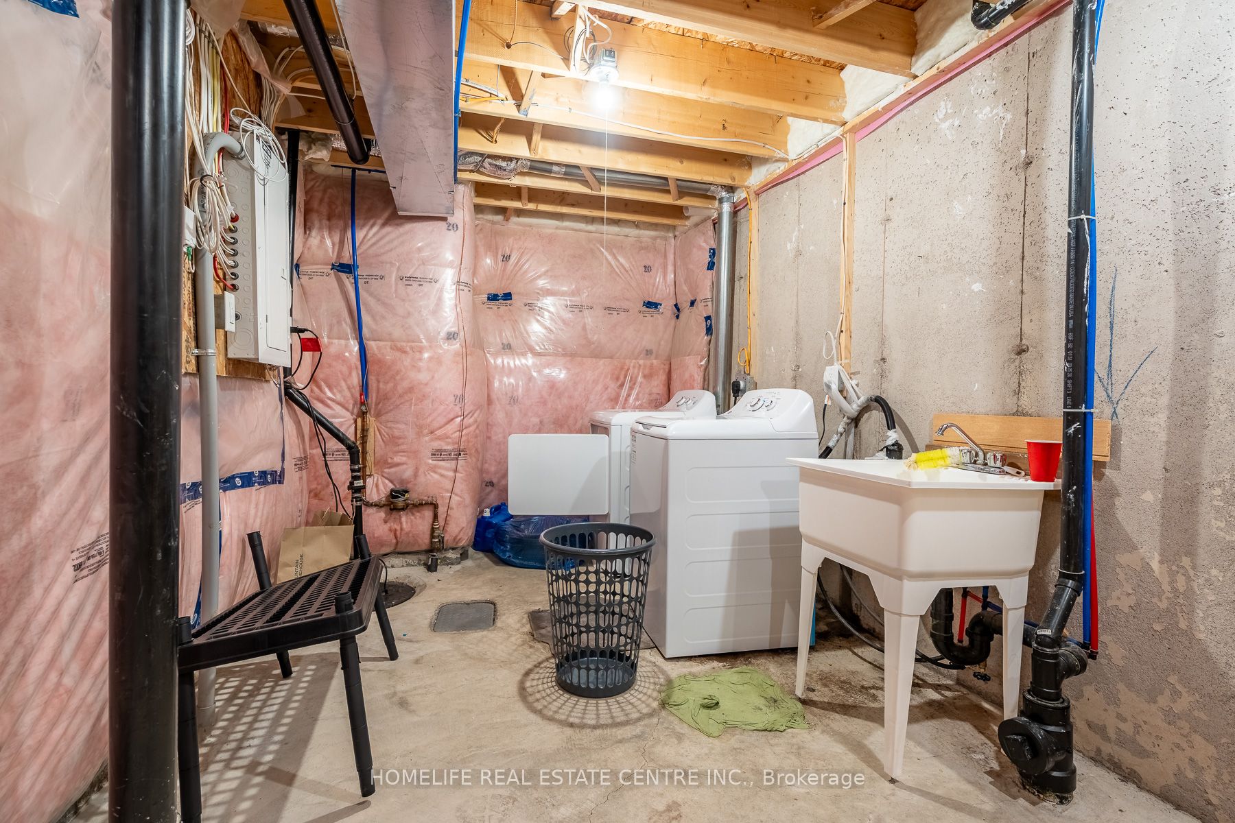 6691 Cropp Street Property Photo 32
