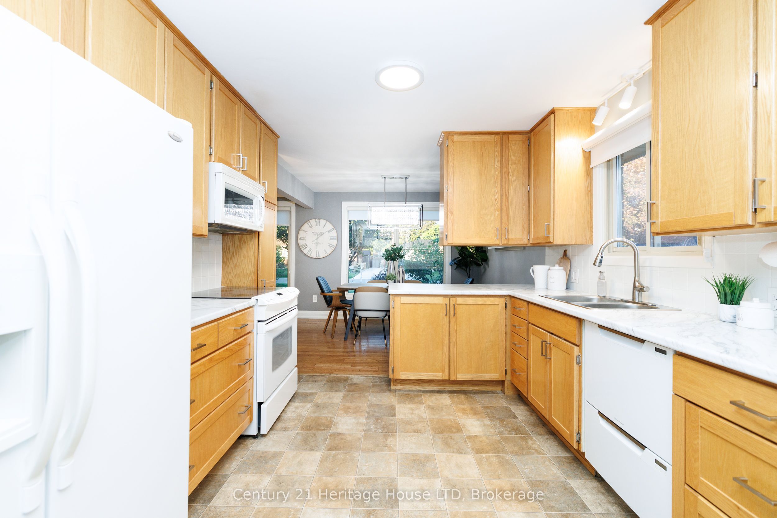 14 Stanley Street Property Photo 17