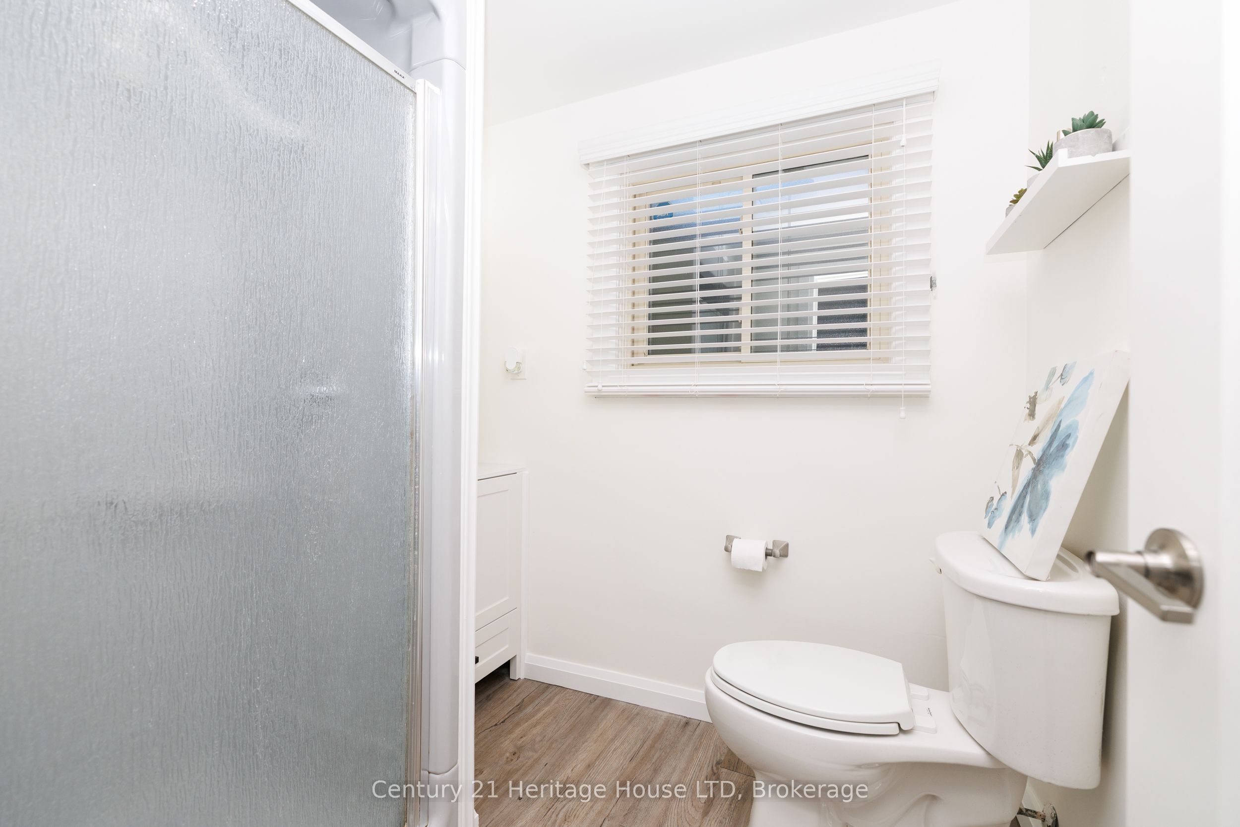 14 Stanley Street Property Photo 28