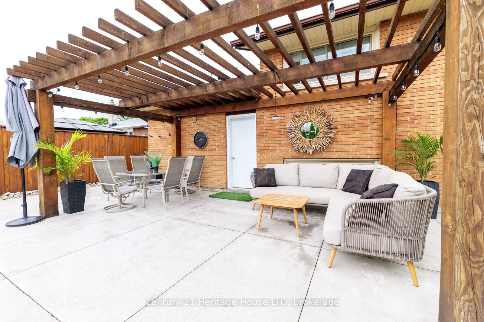 14 Stanley Street Property Photo 35