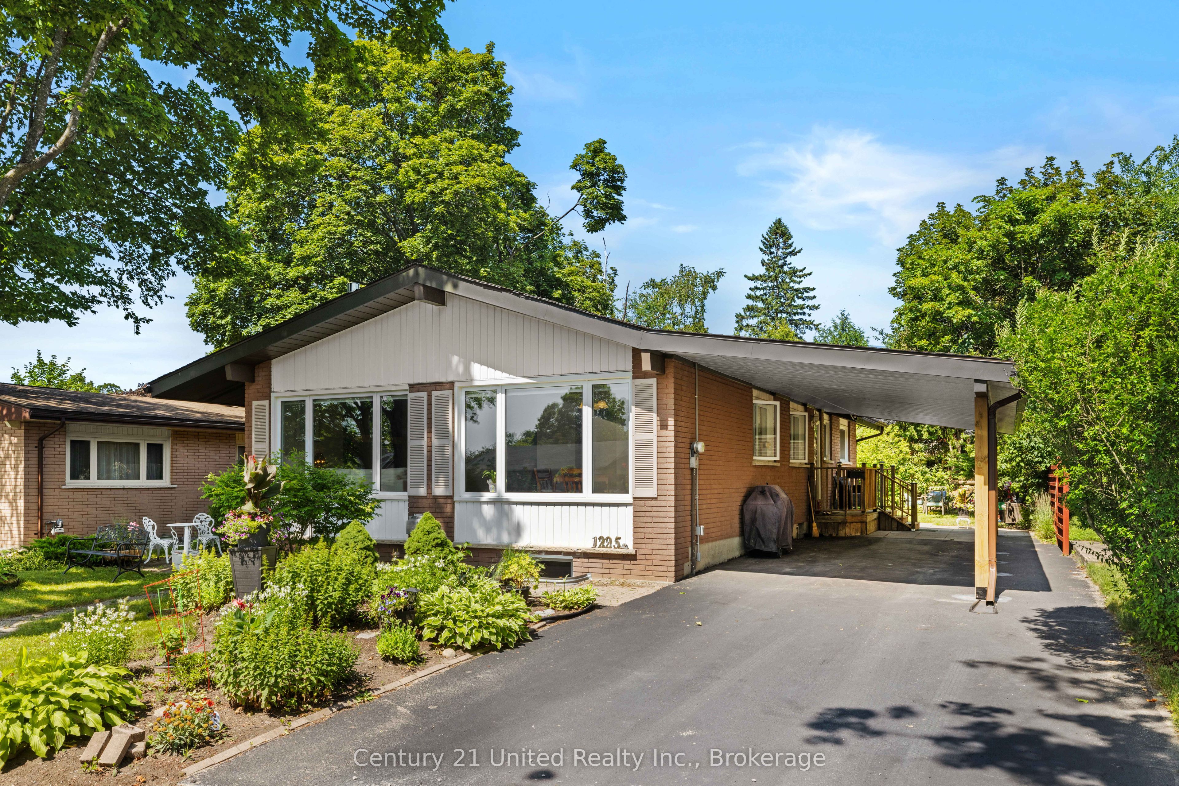 1225 Milburn Street Property Photo 1