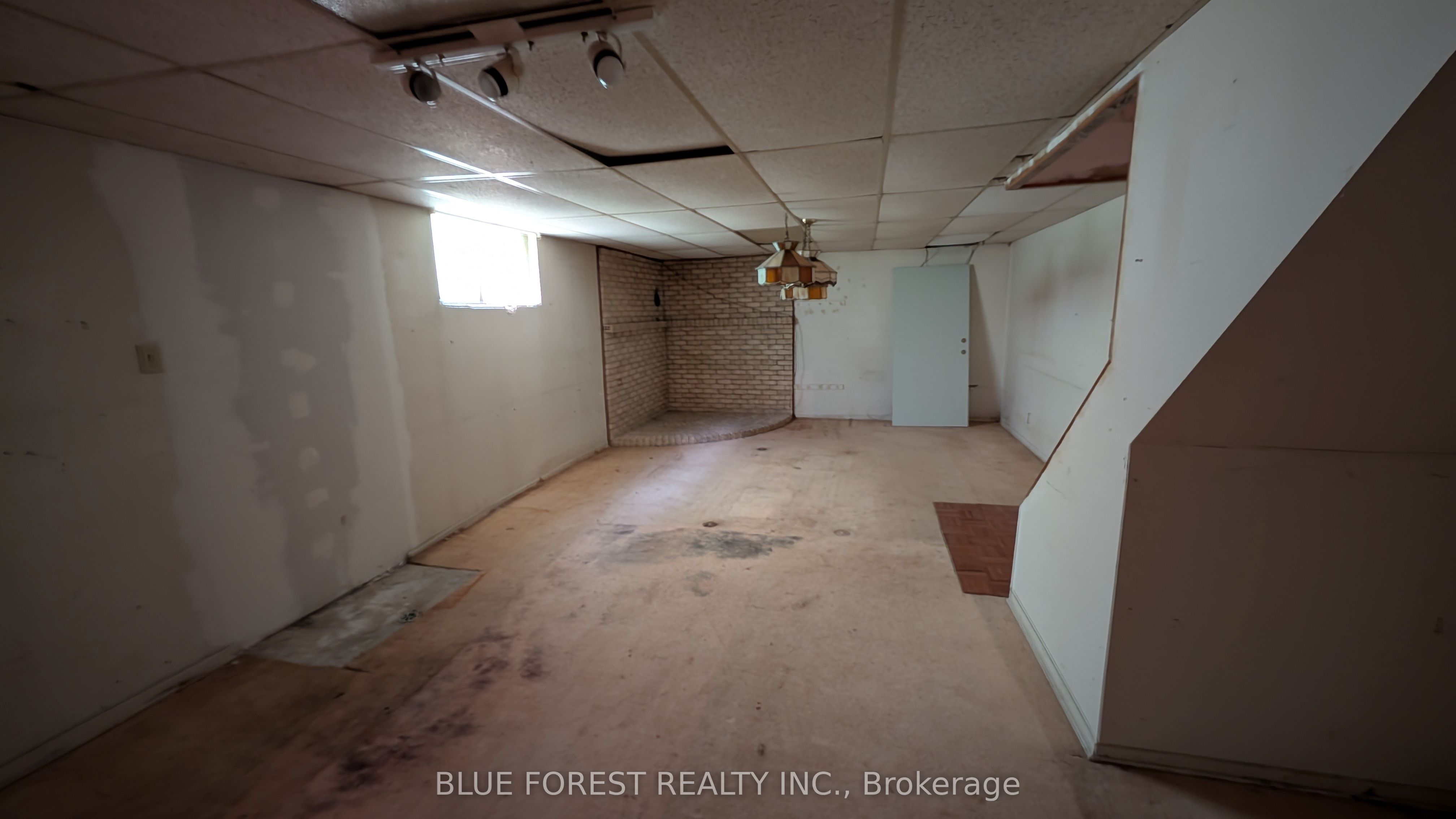 112 Marlborough Avenue Property Photo 9
