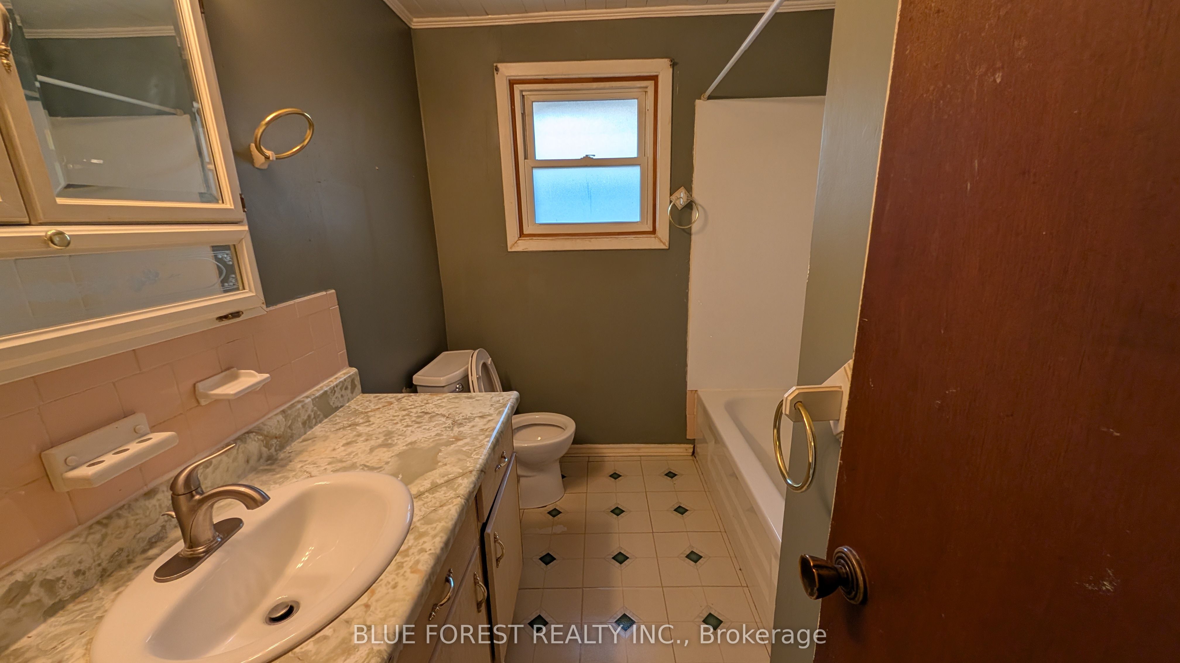 112 Marlborough Avenue Property Photo 15