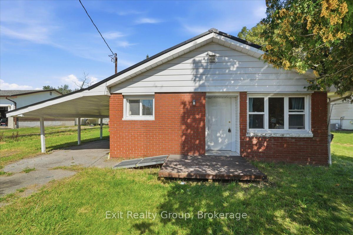 2298 Hamilton Road Property Photo 1