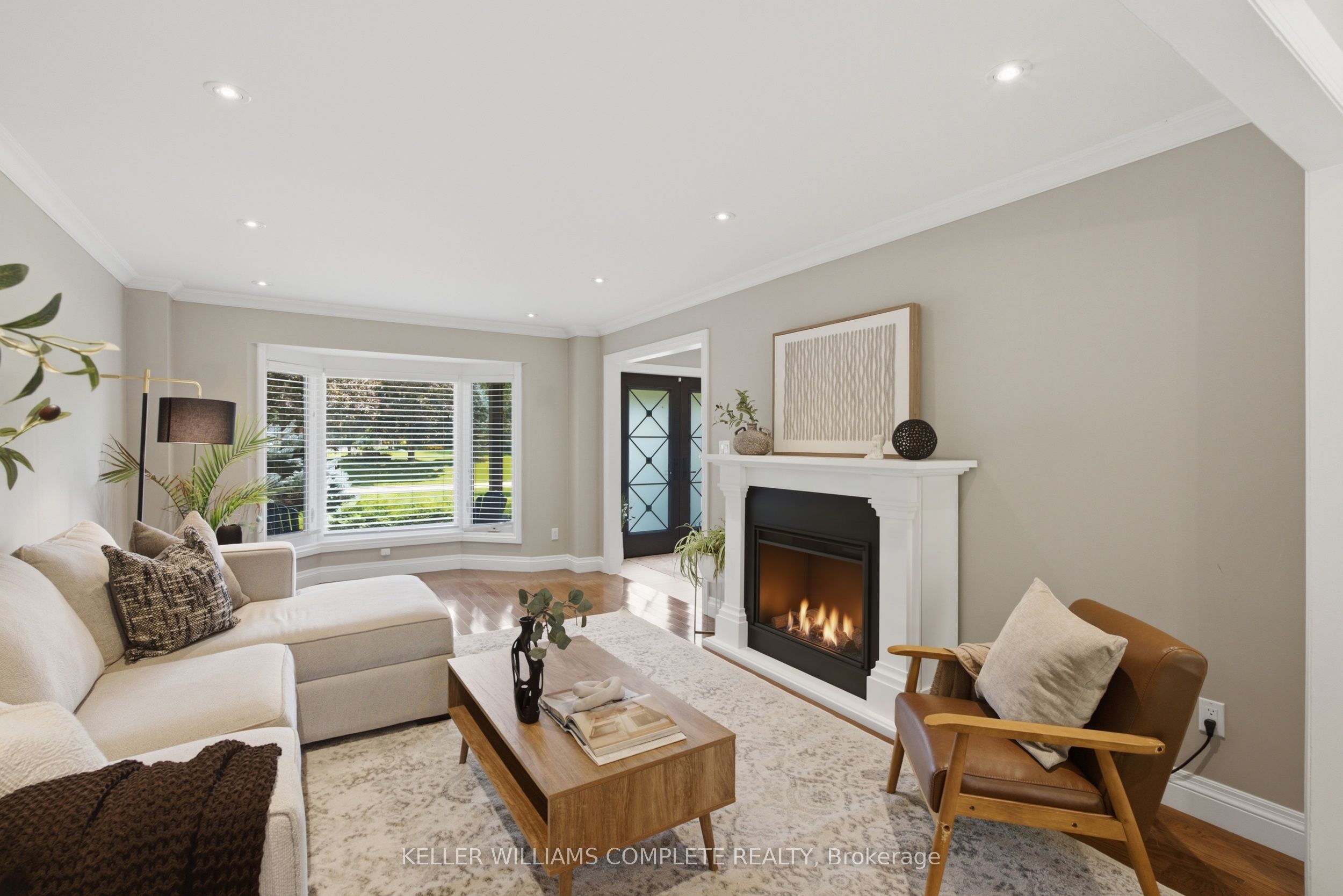 27 John Martin Crescent Property Photo 8
