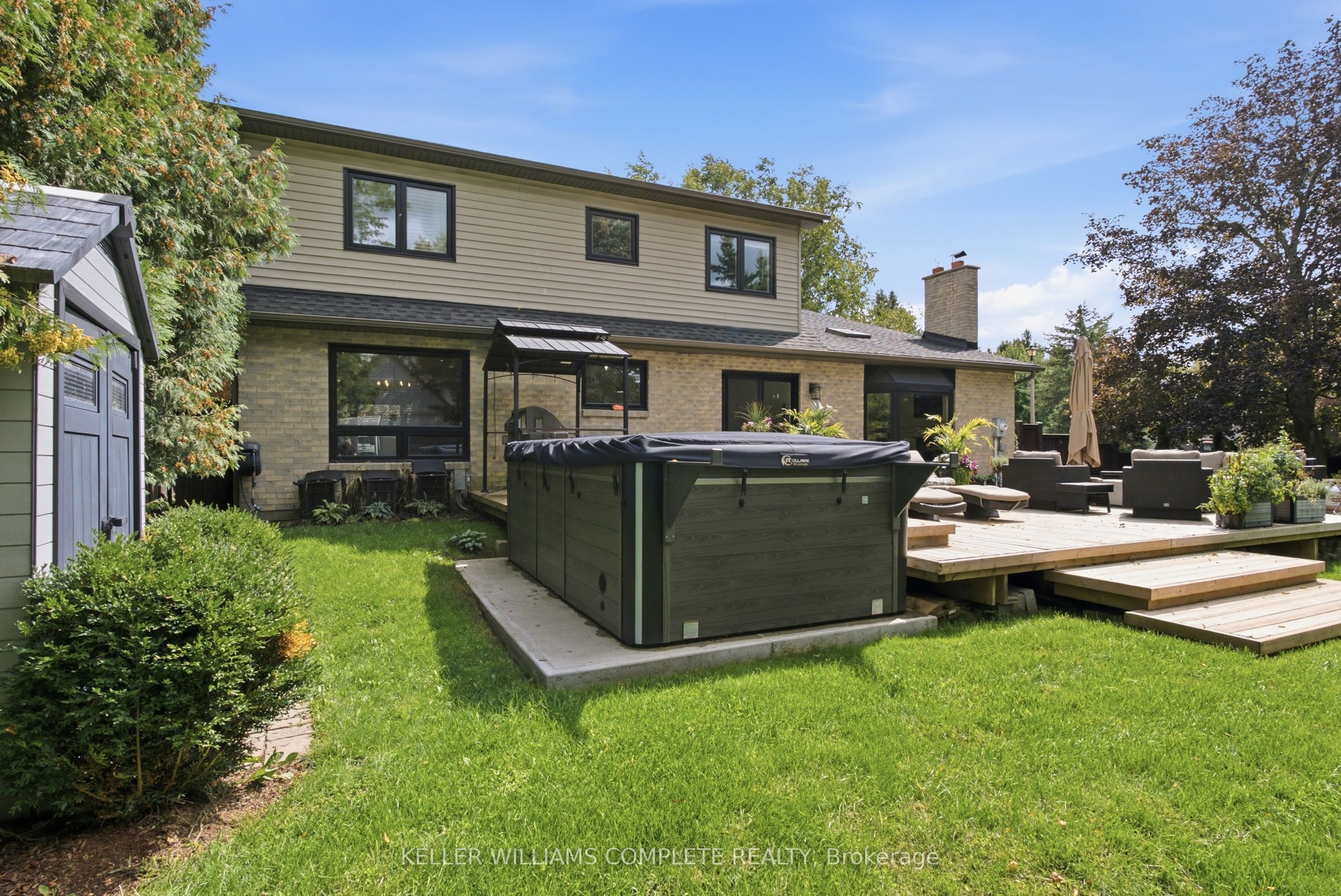 27 John Martin Crescent Property Photo 38