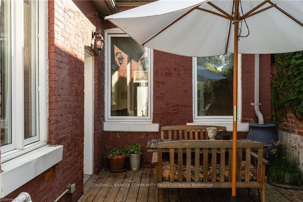 29 Steven Street Property Photo 22