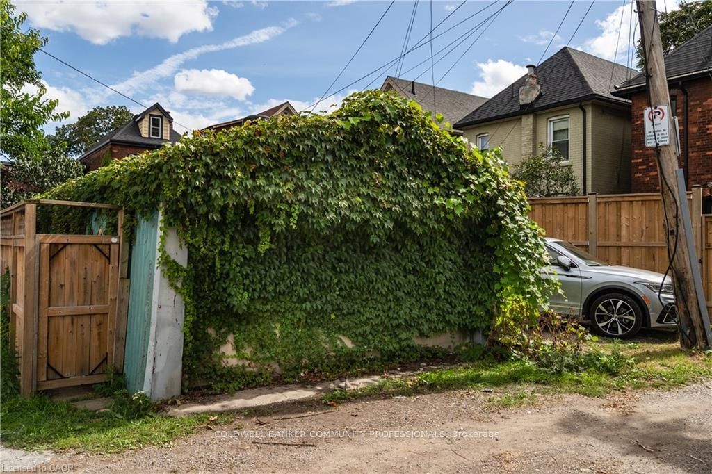 29 Steven Street Property Photo 41