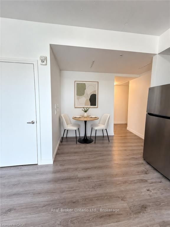 108 Garment Street 2011 Property Photo 7
