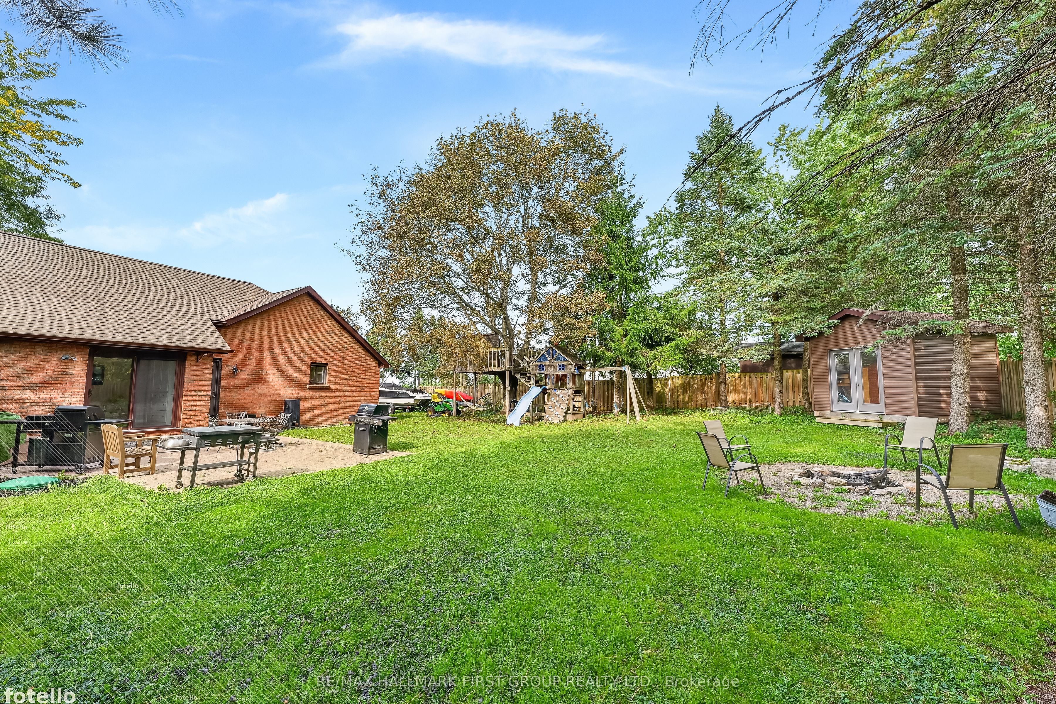 1887 Campbell Avenue Property Photo 42
