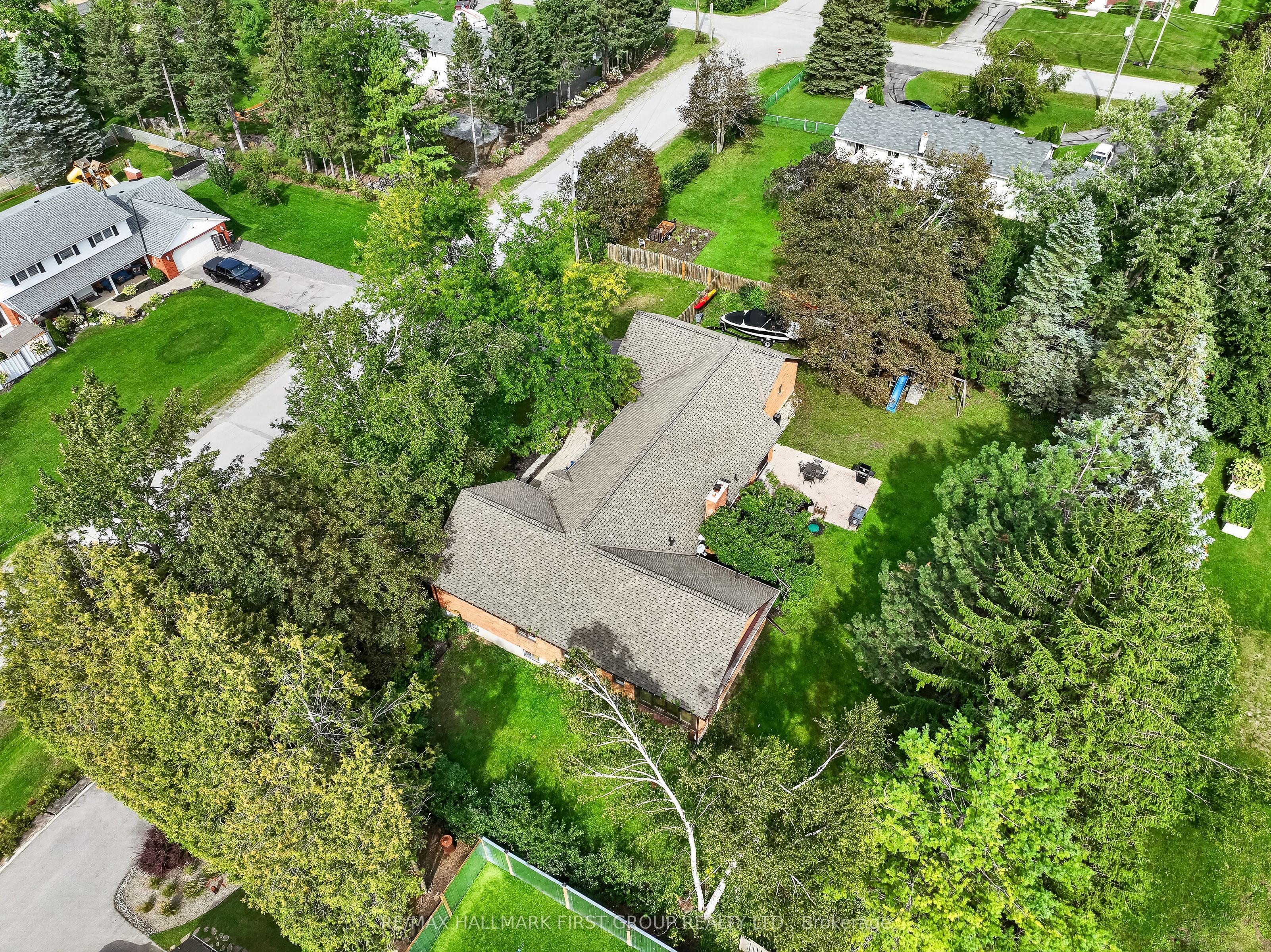 1887 Campbell Avenue Property Photo 49