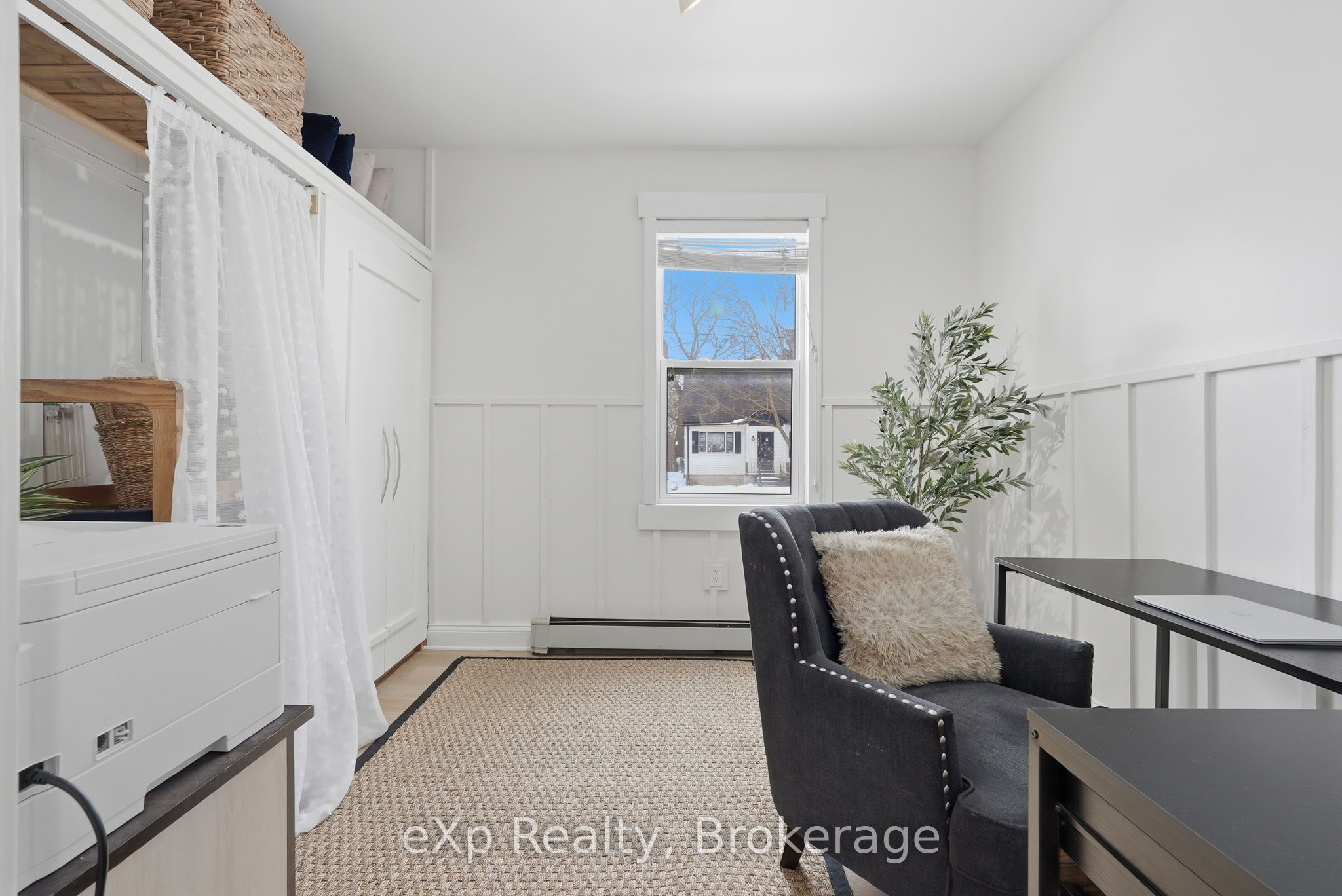 255 Waterloo Street Property Photo 20