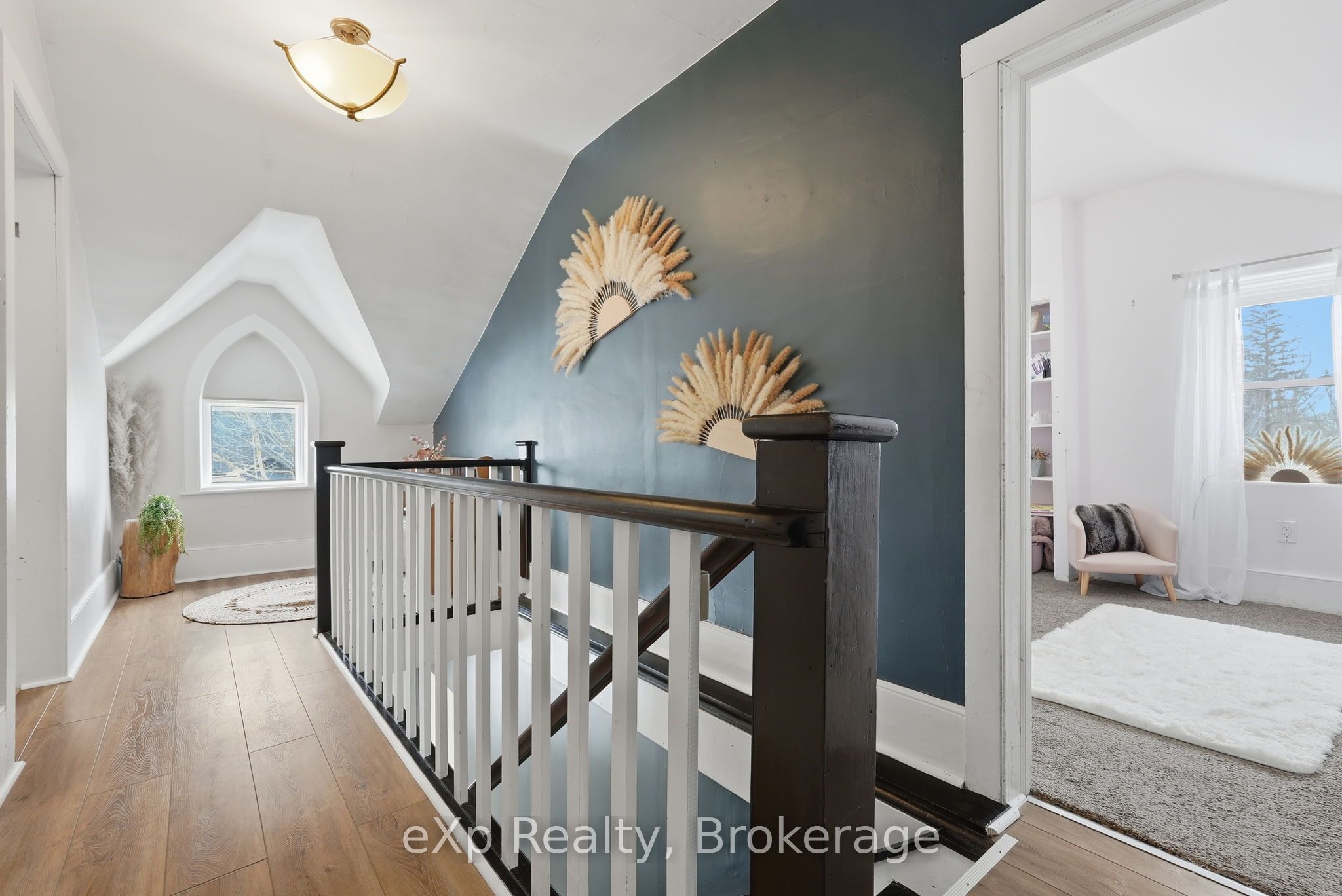255 Waterloo Street Property Photo 24