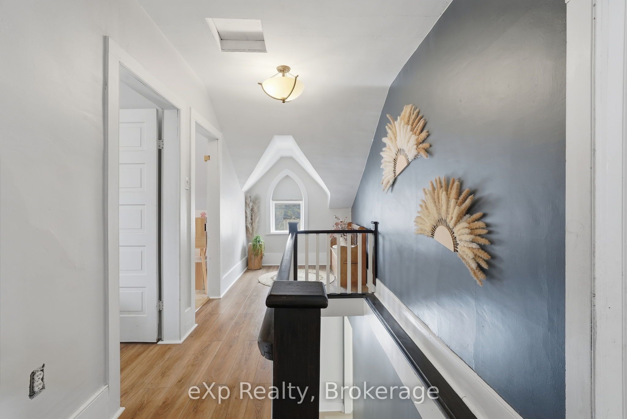 255 Waterloo Street Property Photo 25