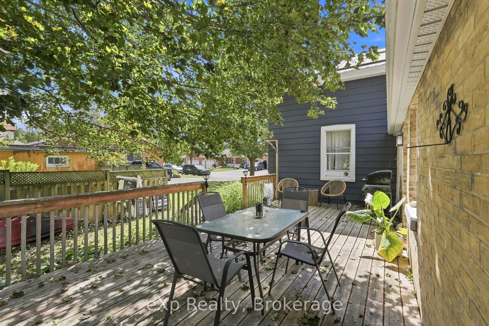 255 Waterloo Street Property Photo 40