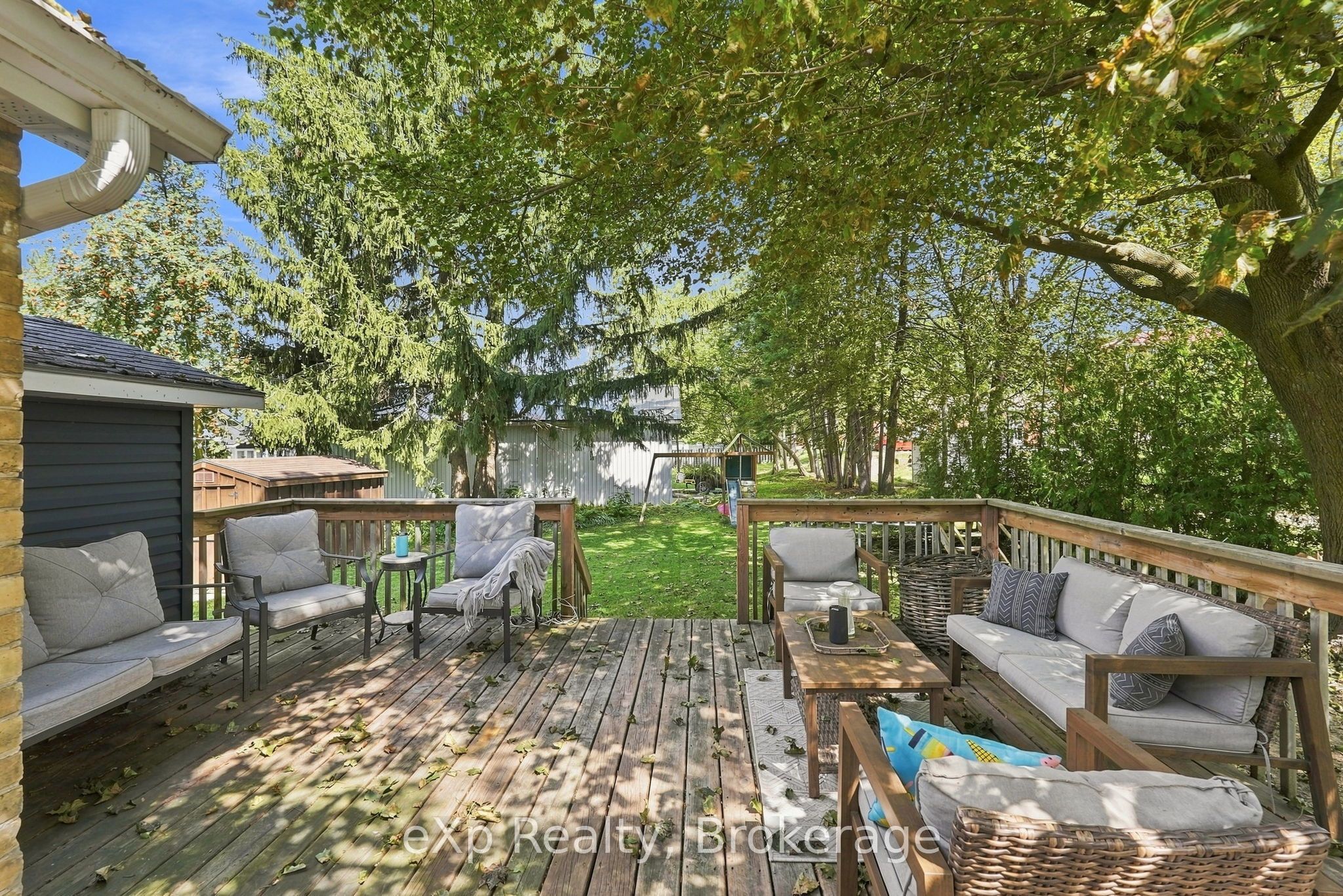 255 Waterloo Street Property Photo 42