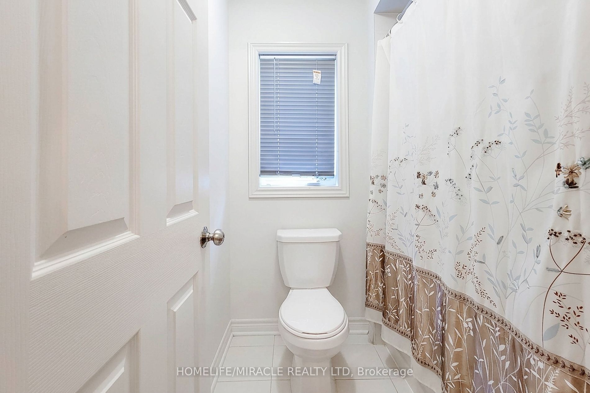 93 Barlow Place Property Photo 38