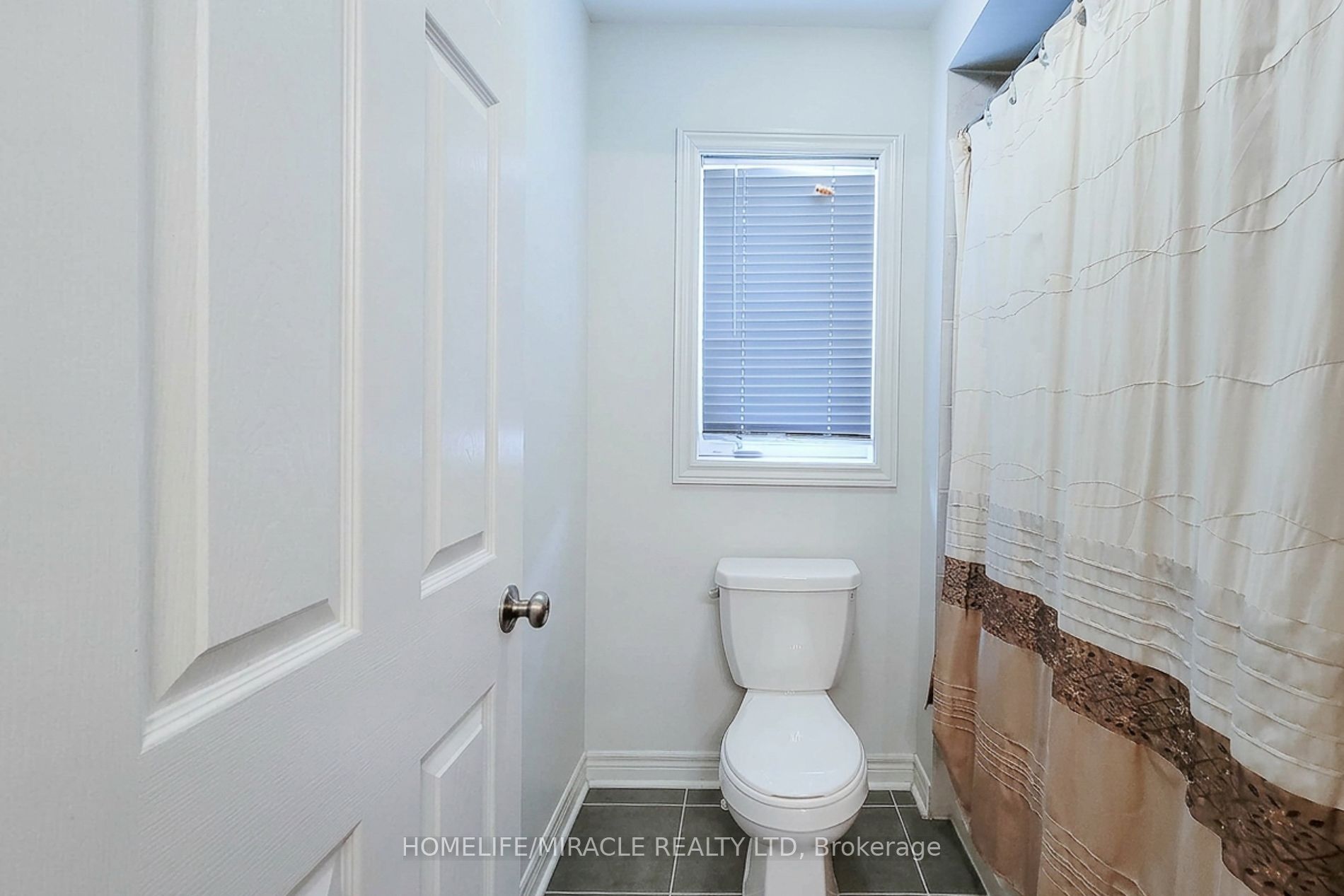 93 Barlow Place Property Photo 42