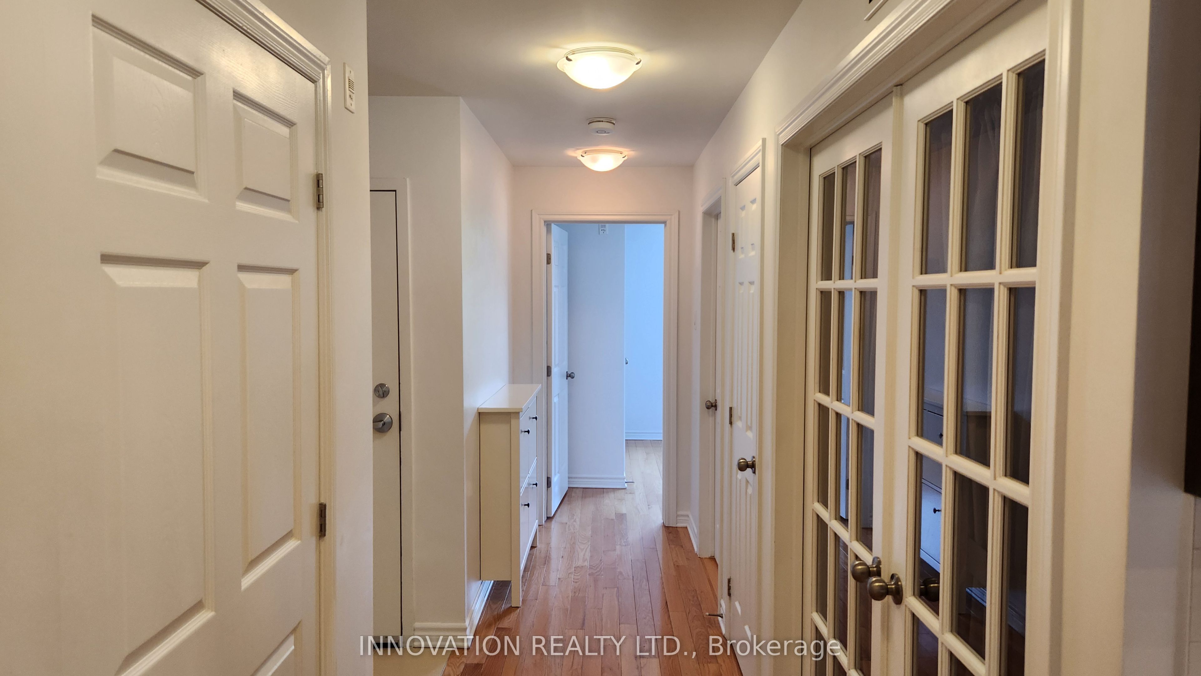 334 Everest Private B Property Photo 6