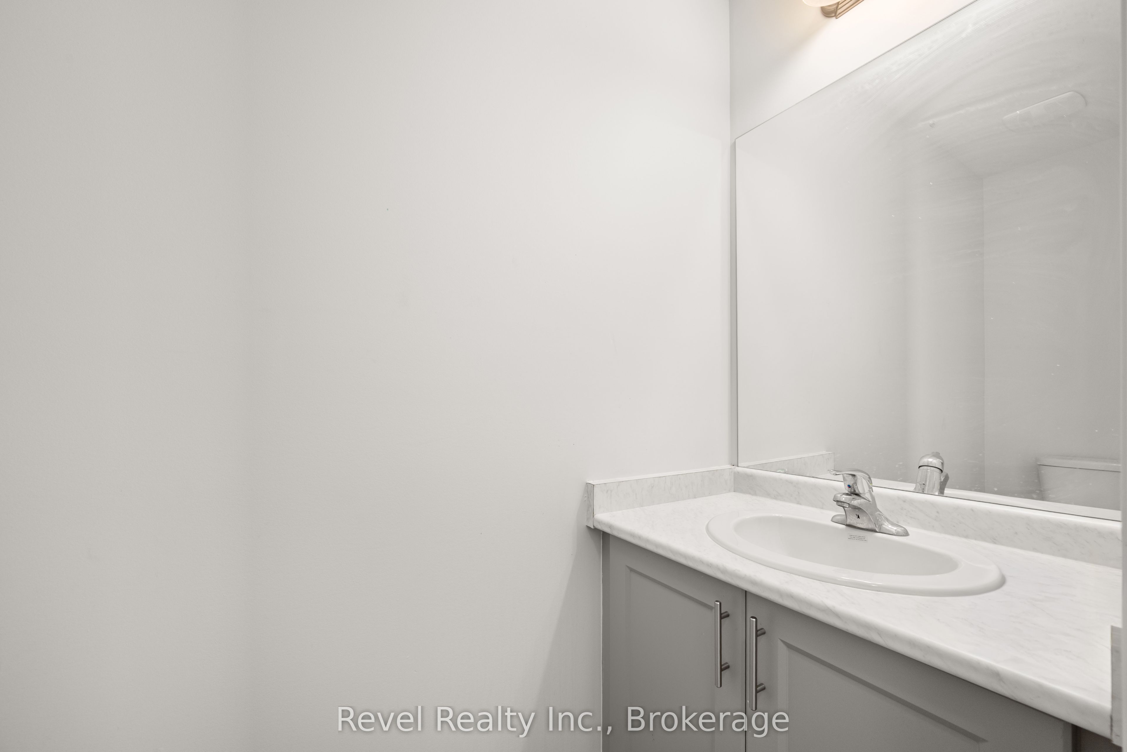 1 Keenan Street Property Photo 19