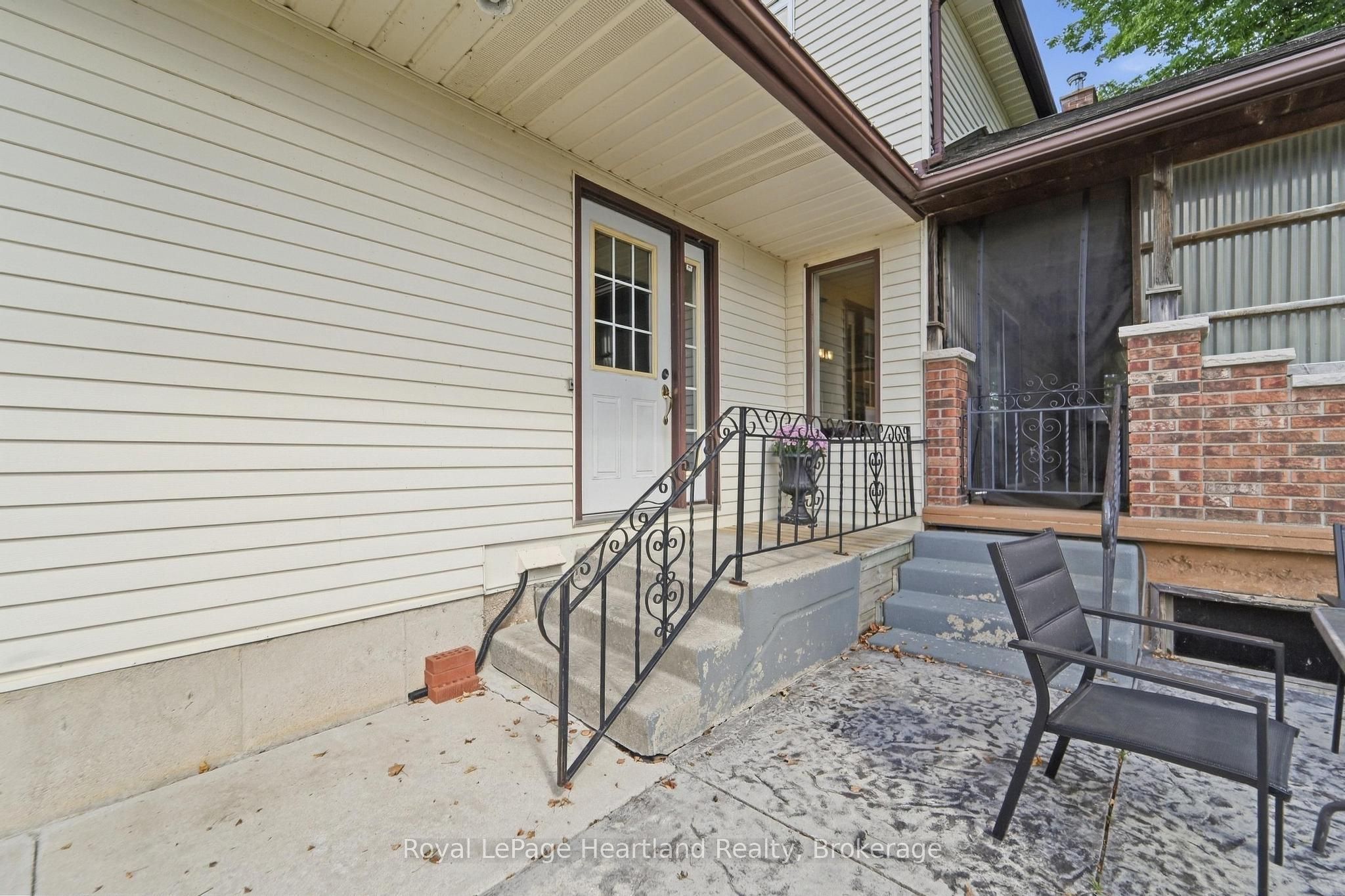 80905 Base Line Property Photo 4