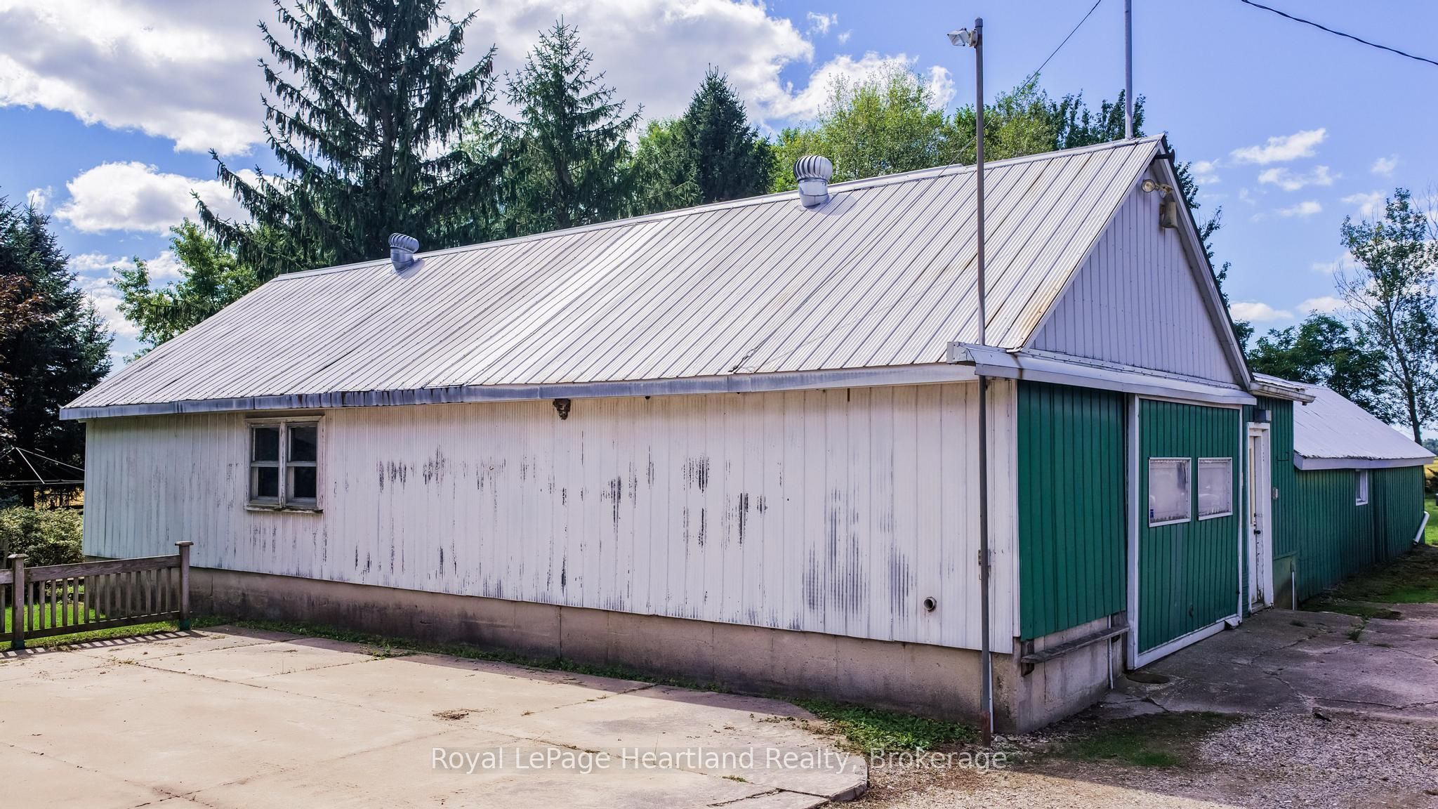 80905 Base Line Property Photo 44
