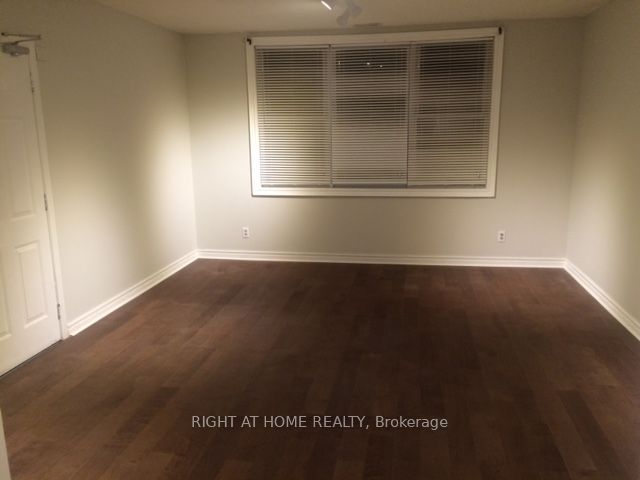 84 Proctor Boulevard Property Photo 7