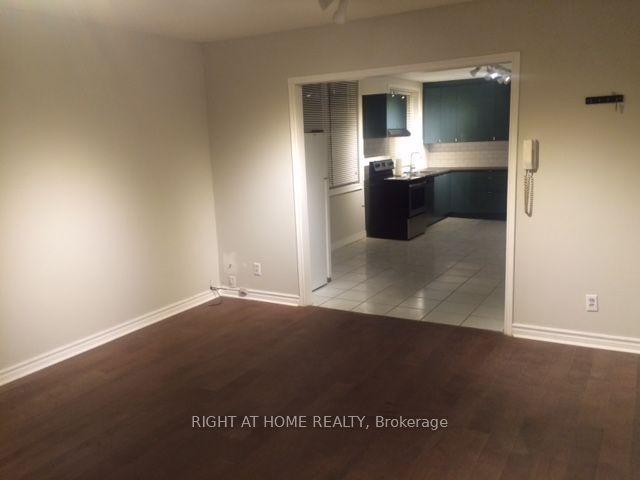 84 Proctor Boulevard Property Photo 9
