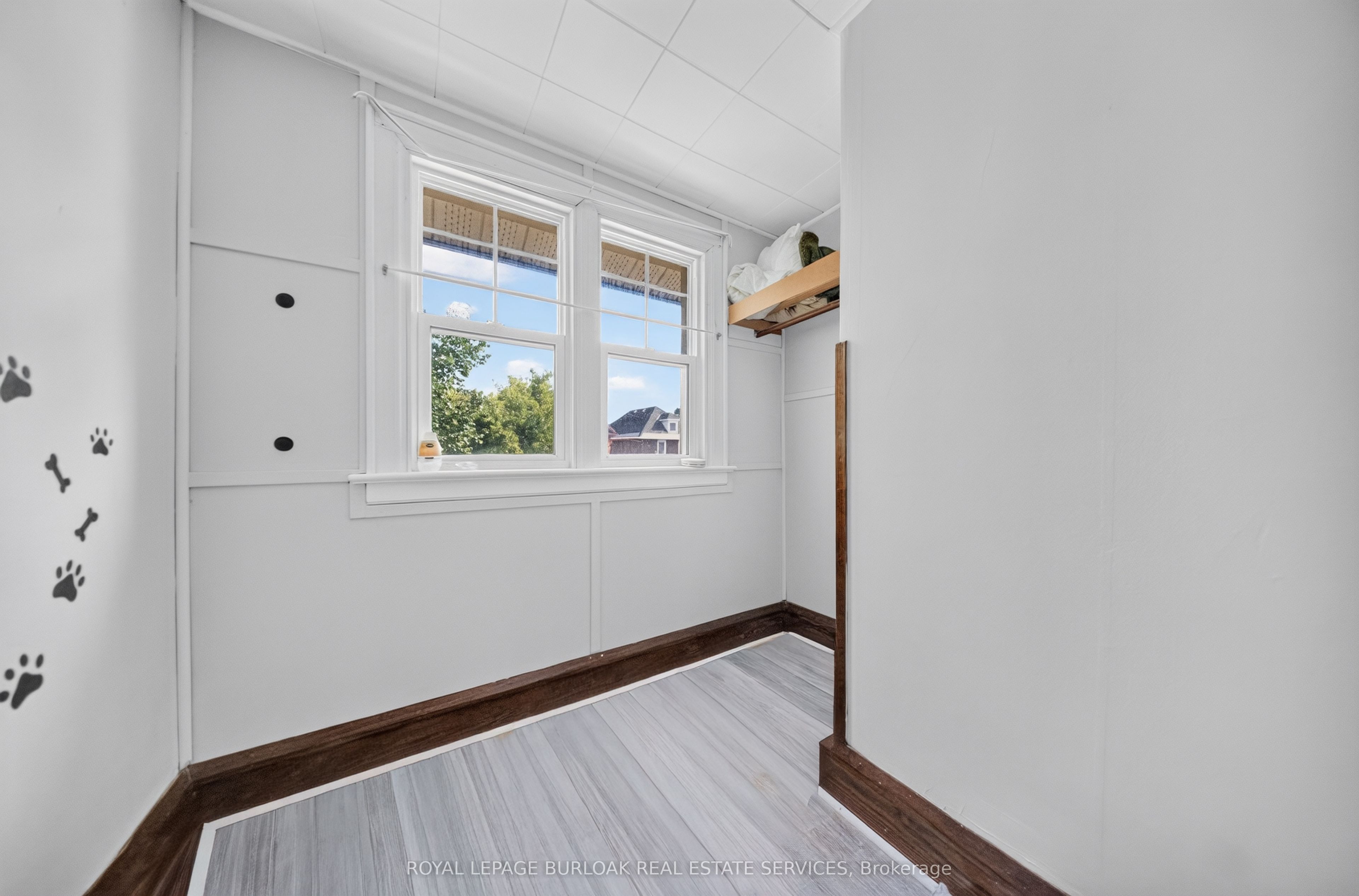 145 Albert Street W Property Photo 18