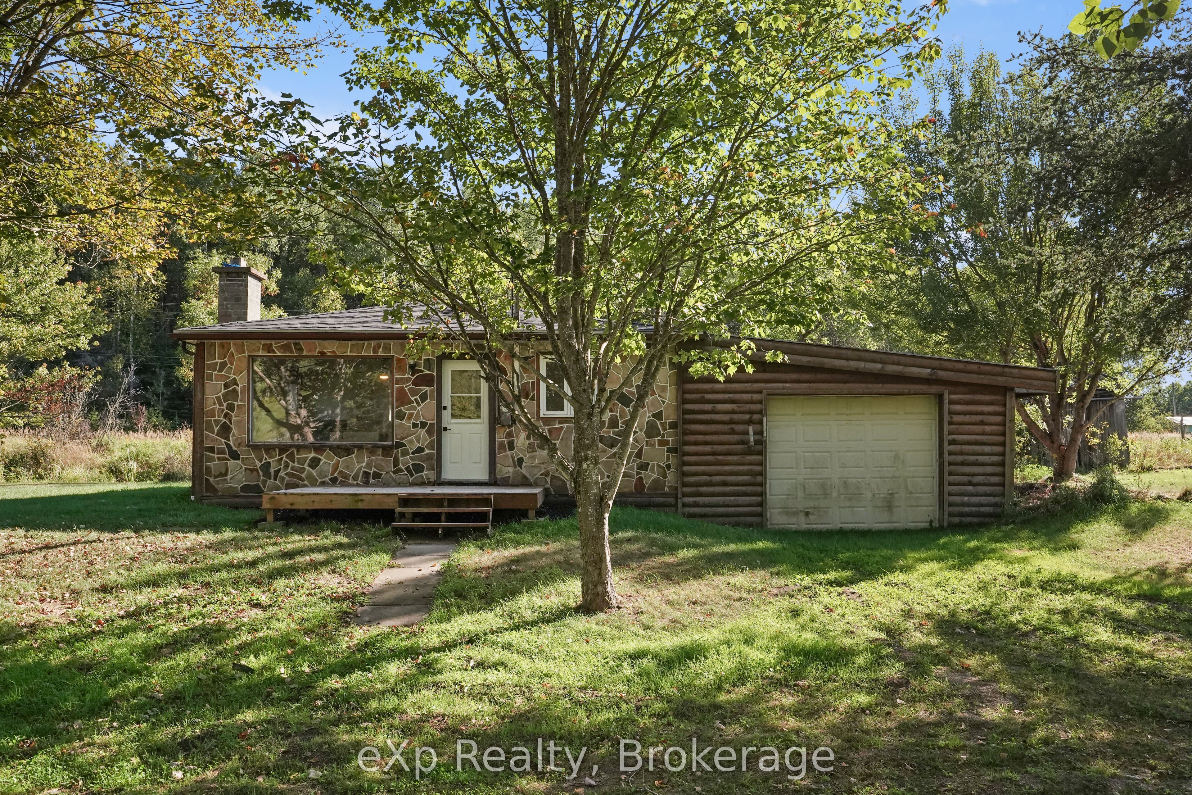 5700 17 Highway Property Photo 1