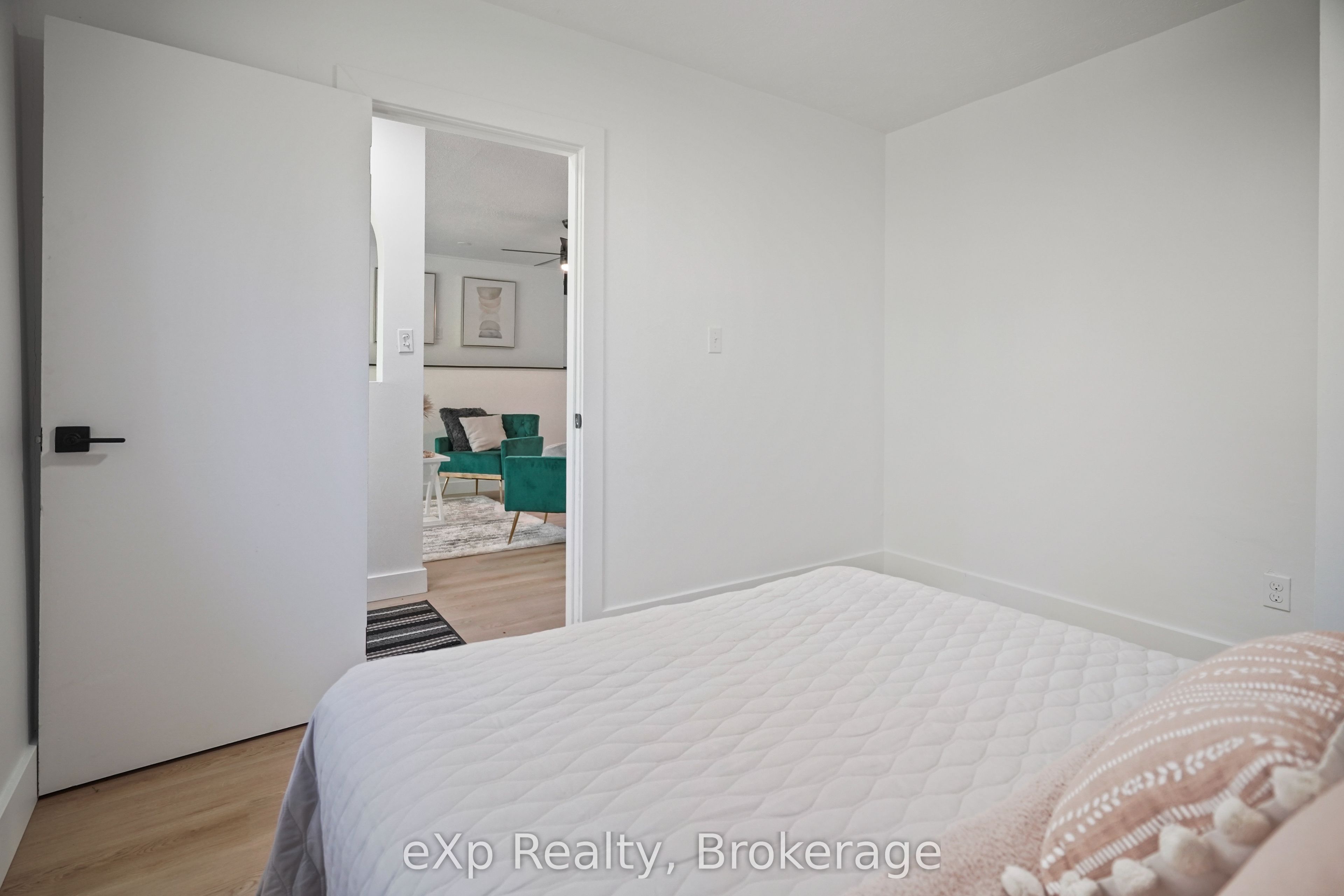 5700 17 Highway Property Photo 4