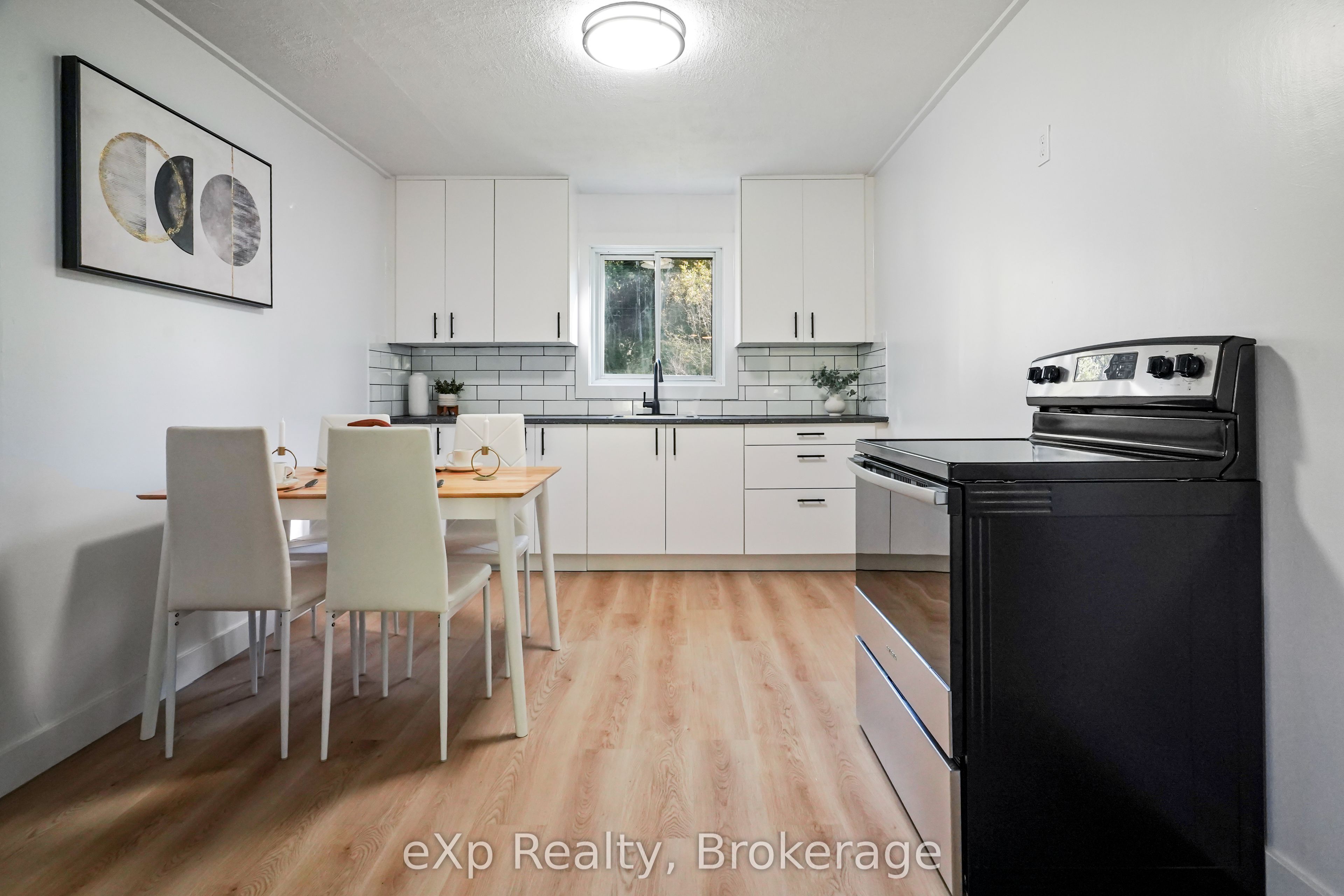 5700 17 Highway Property Photo 16