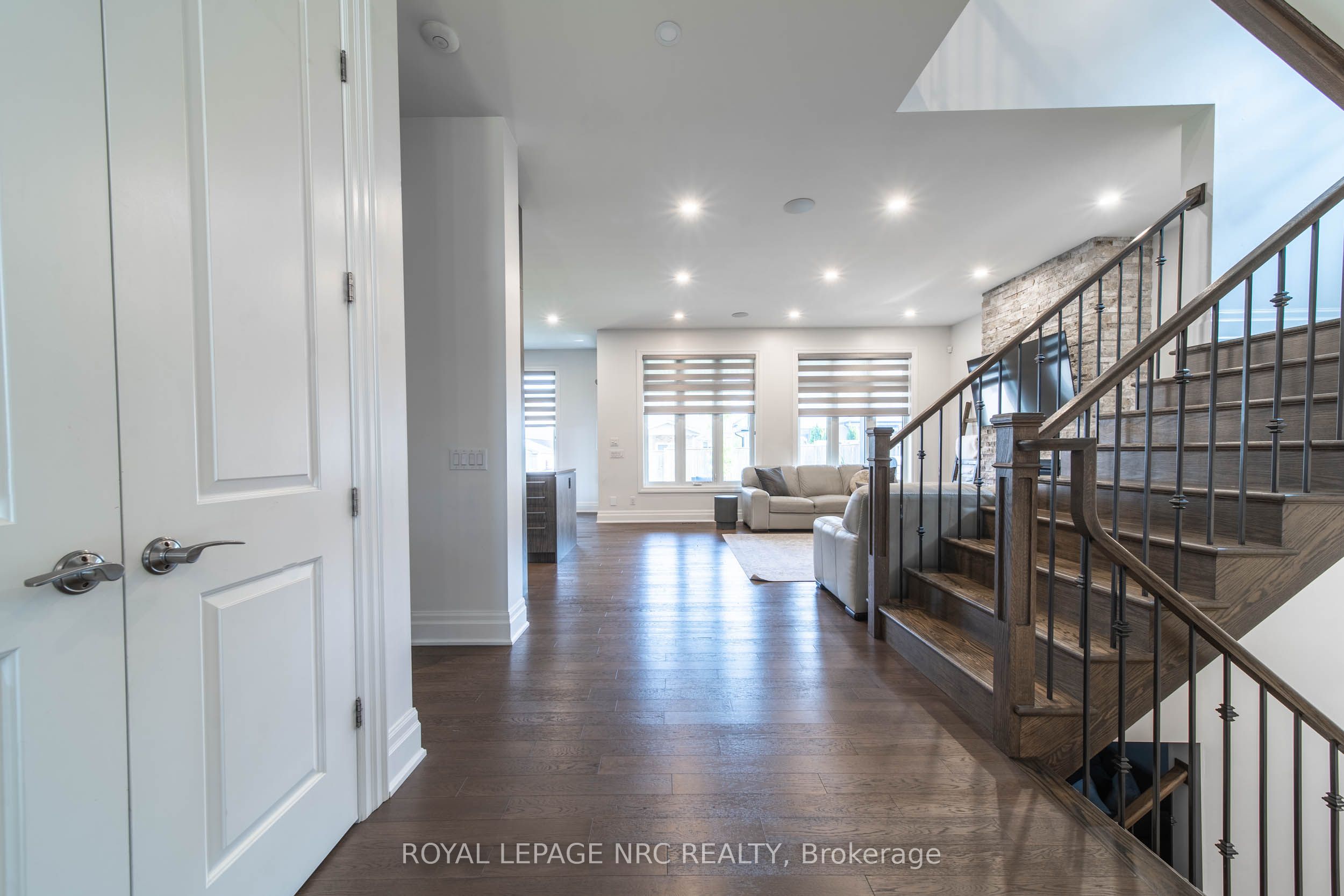 5 Autumn Avenue Property Photo 3